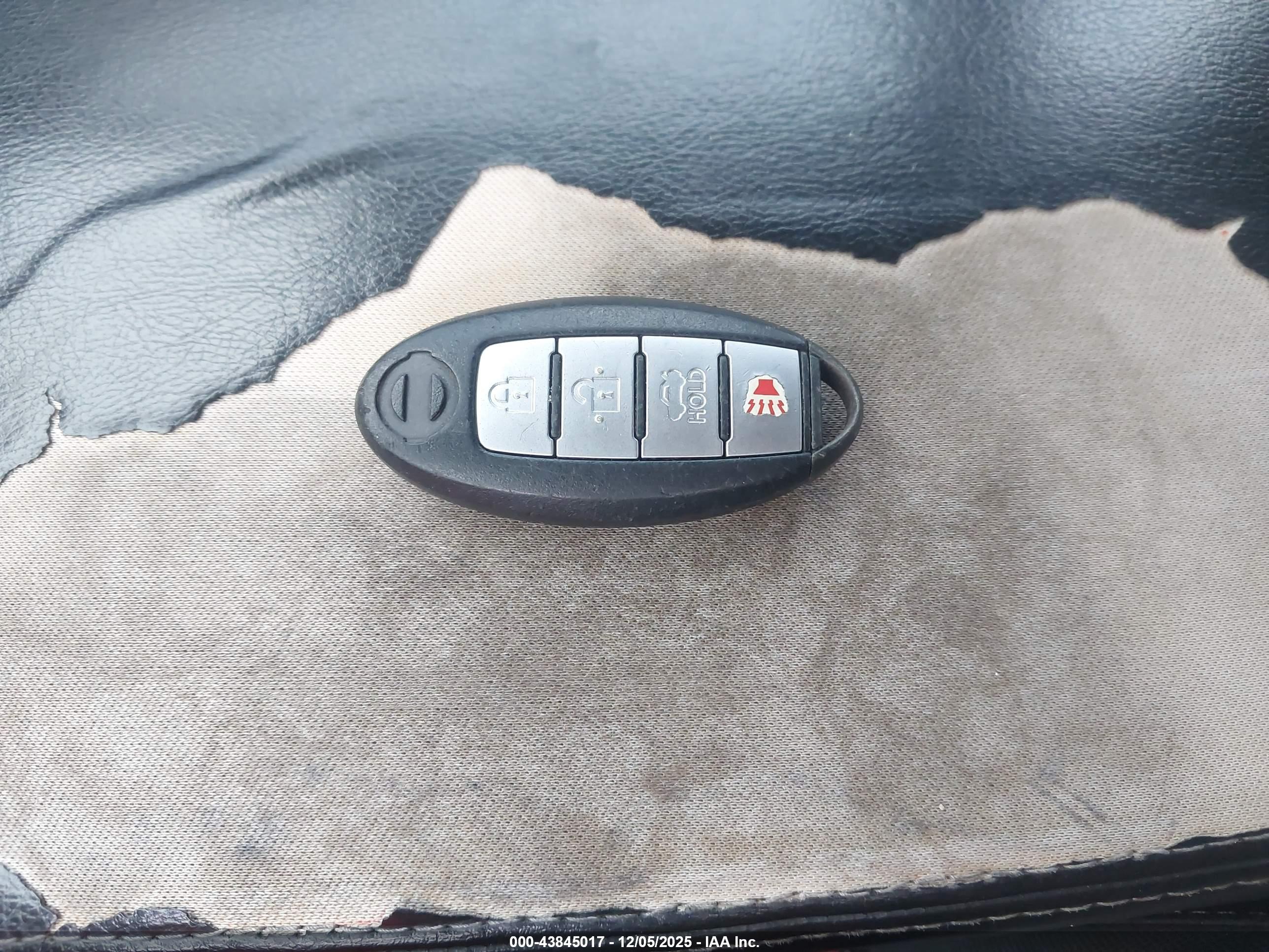 NISSAN ALTIMA image 11