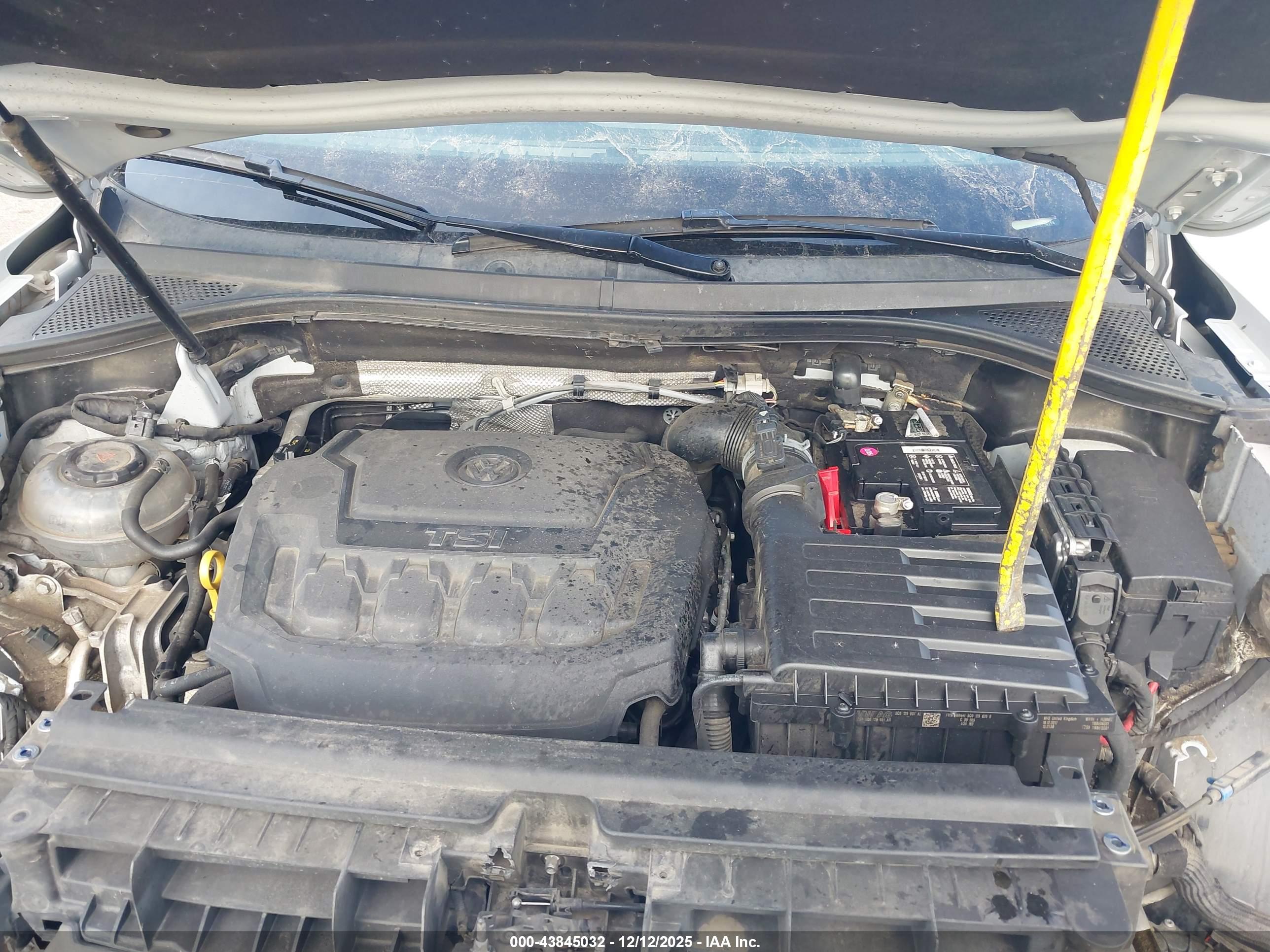 VOLKSWAGEN TIGUAN image 10