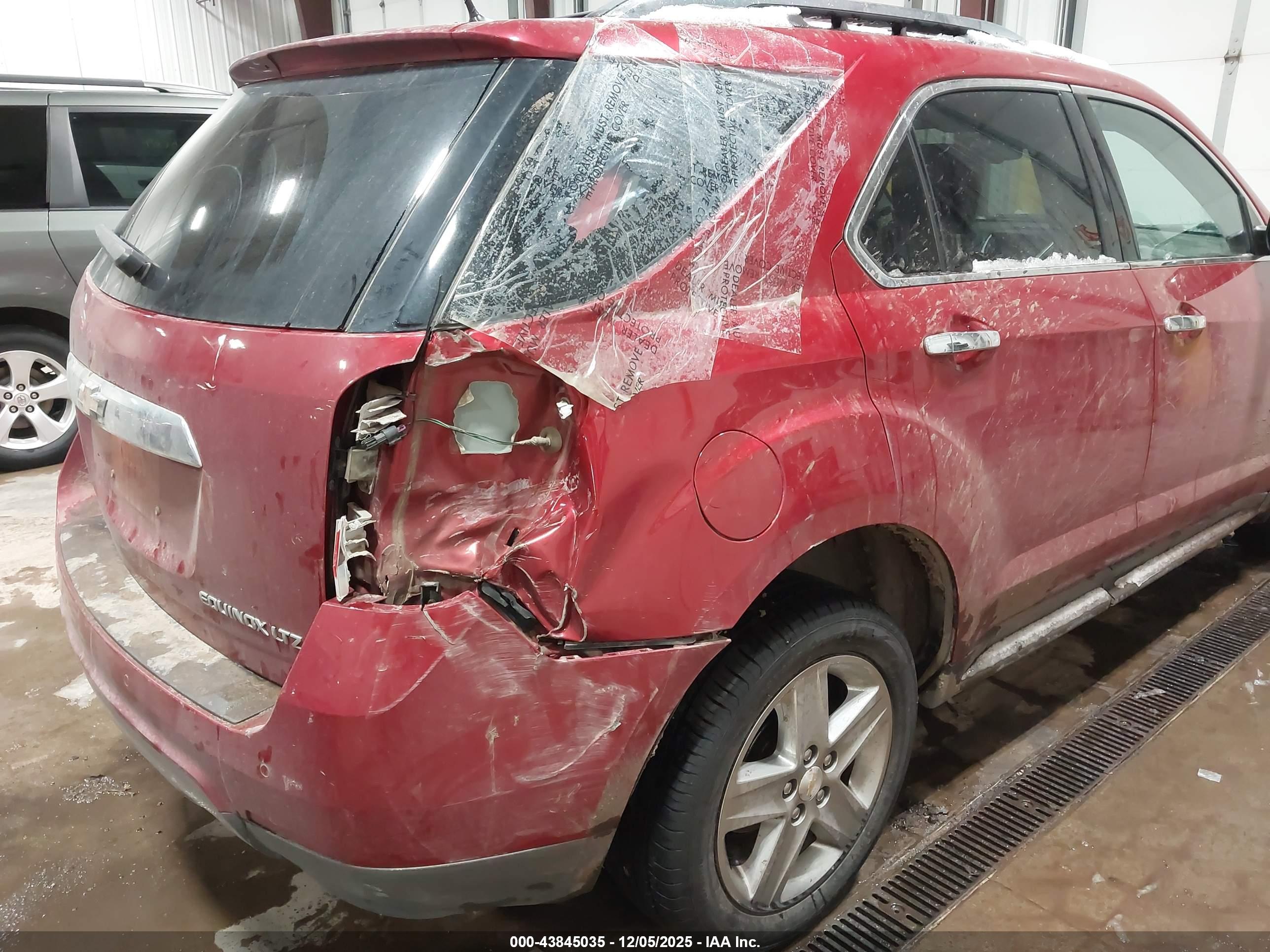 CHEVROLET EQUINOX image 6