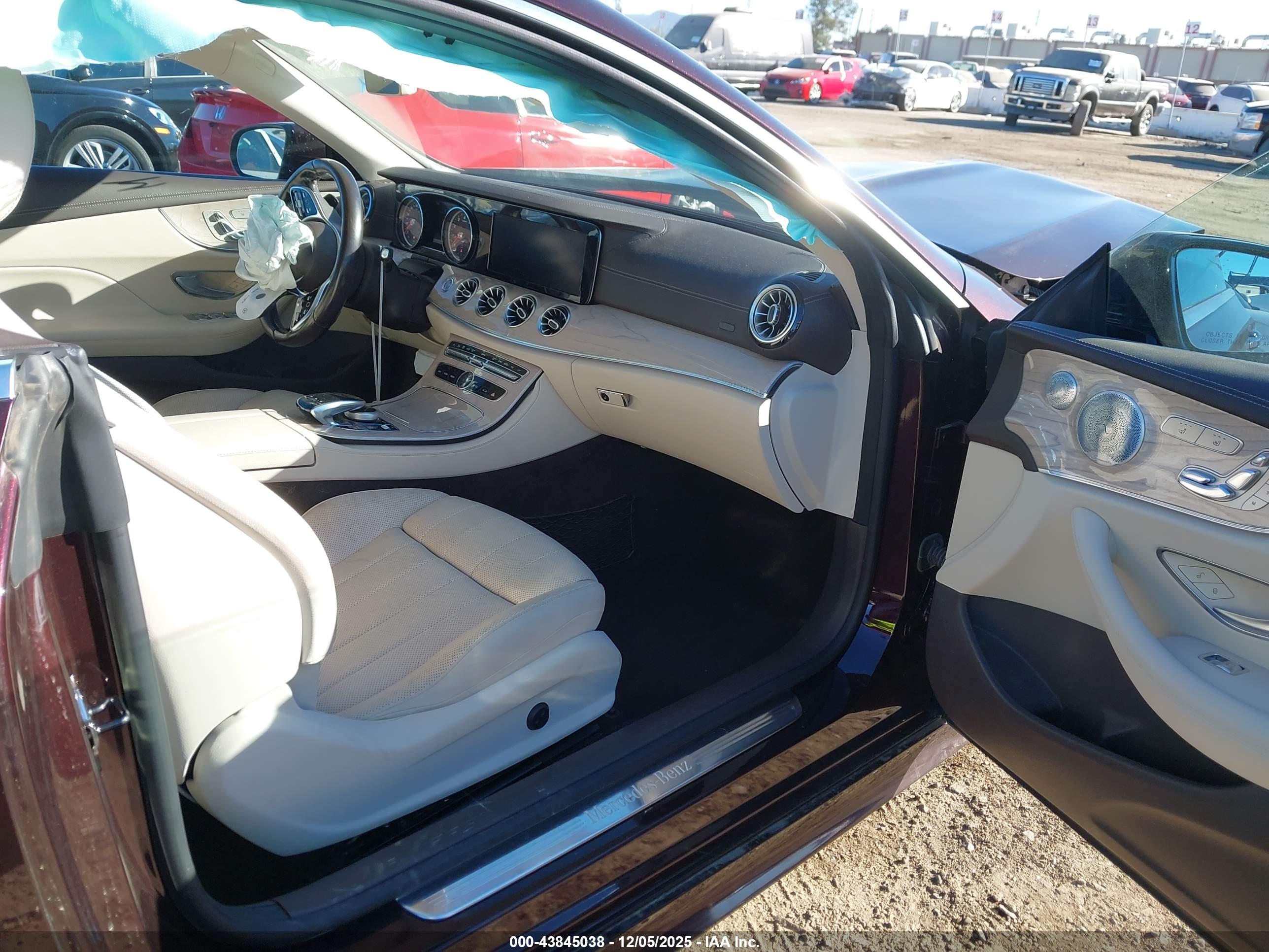 MERCEDES-BENZ E image 5