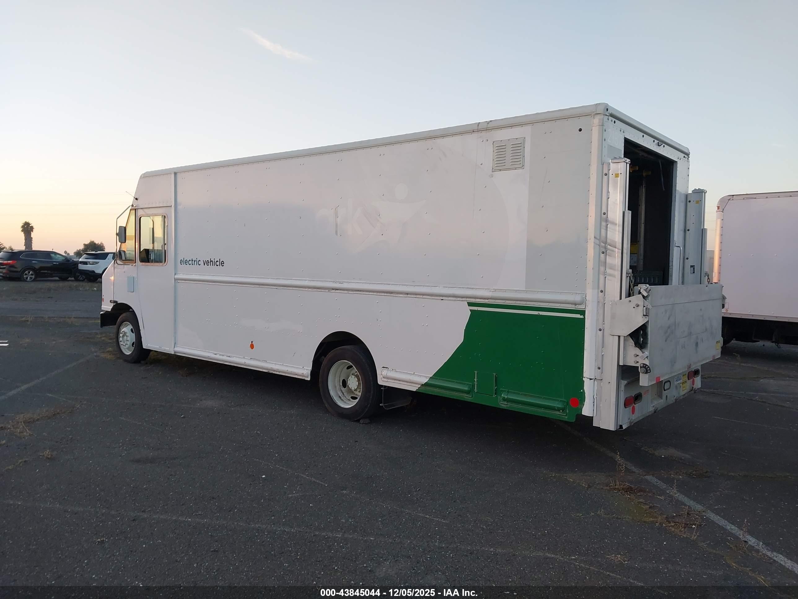 FORD F-59 image 3
