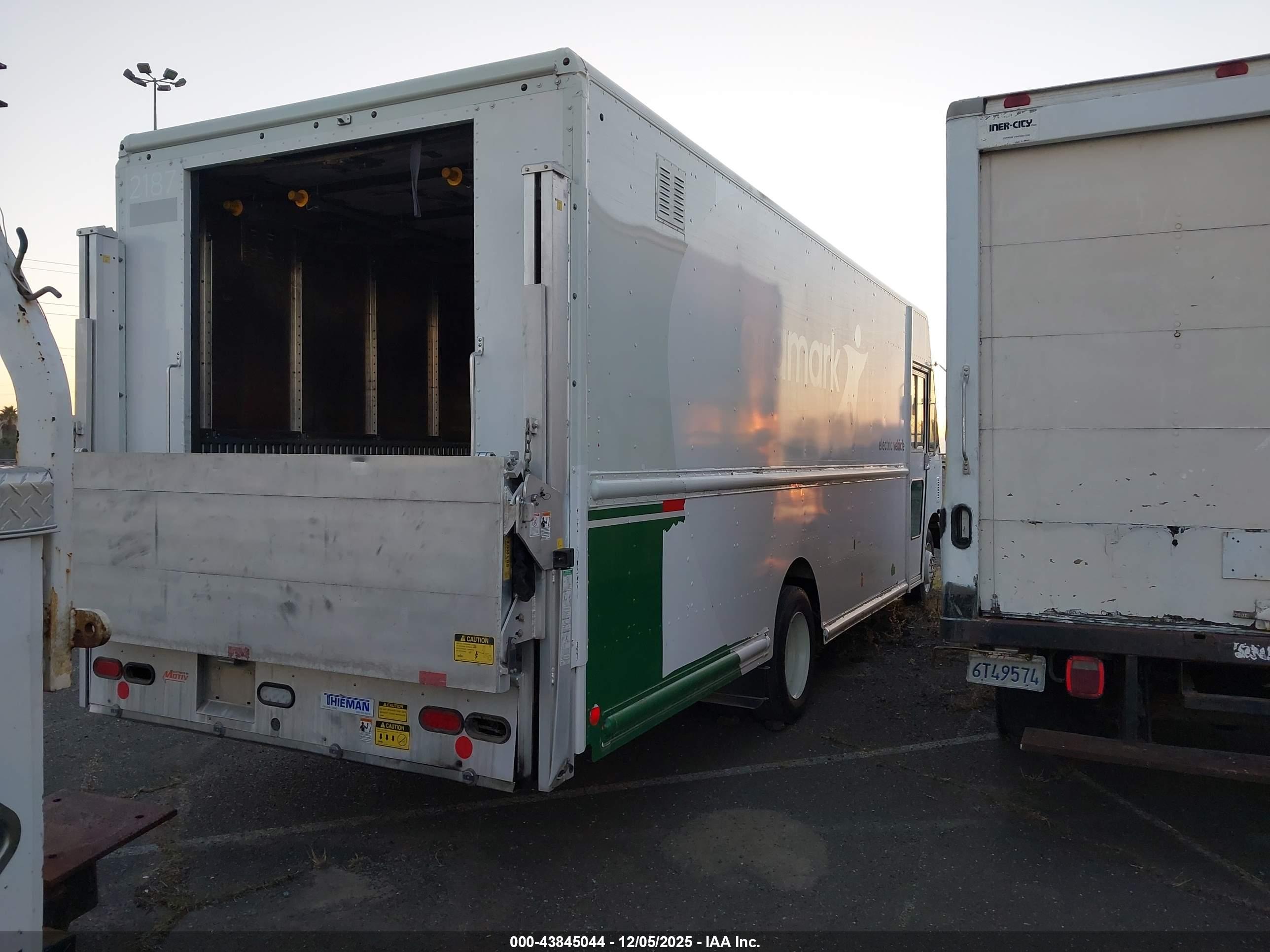 FORD F-59 image 4