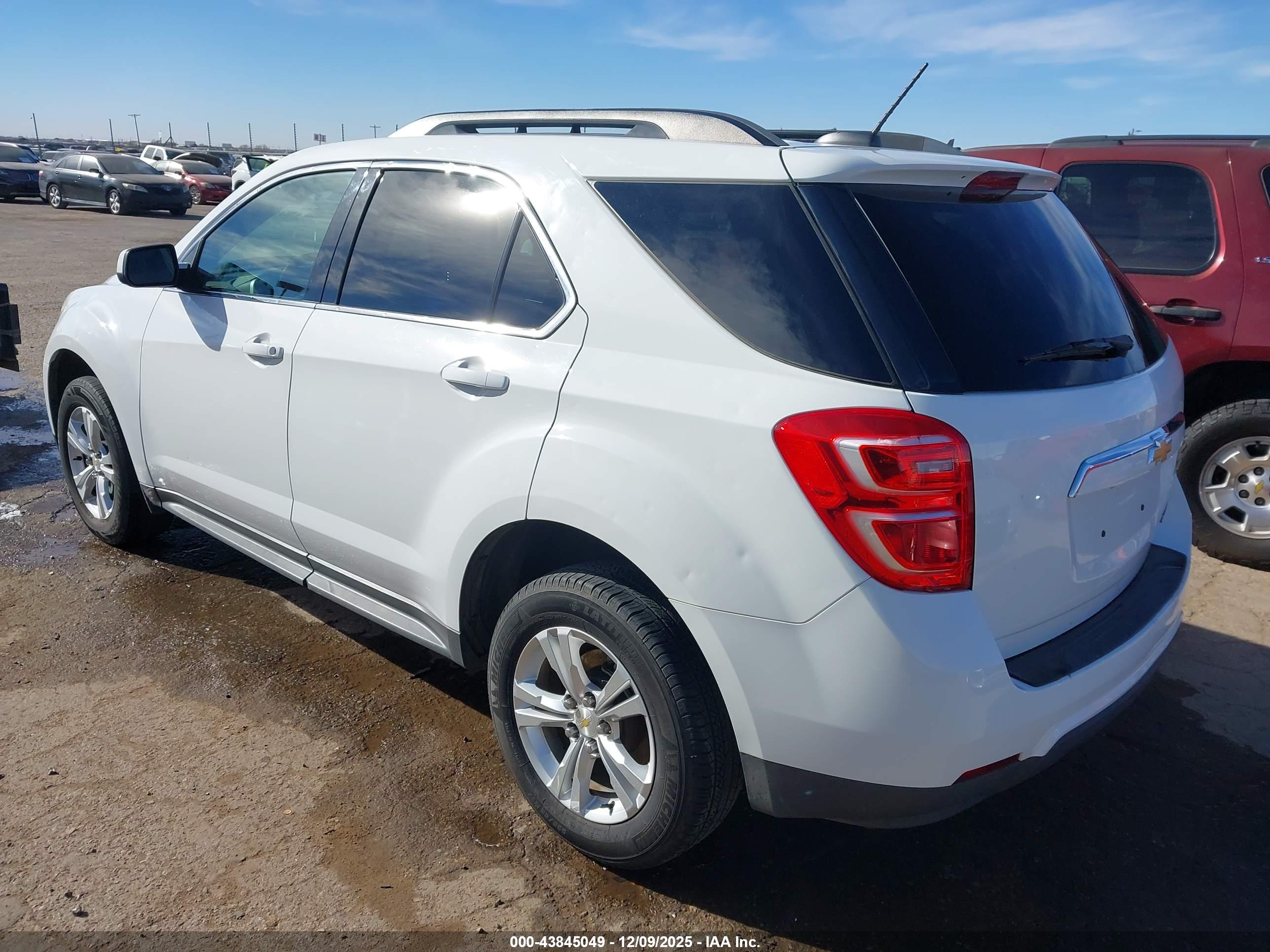 CHEVROLET EQUINOX image 3