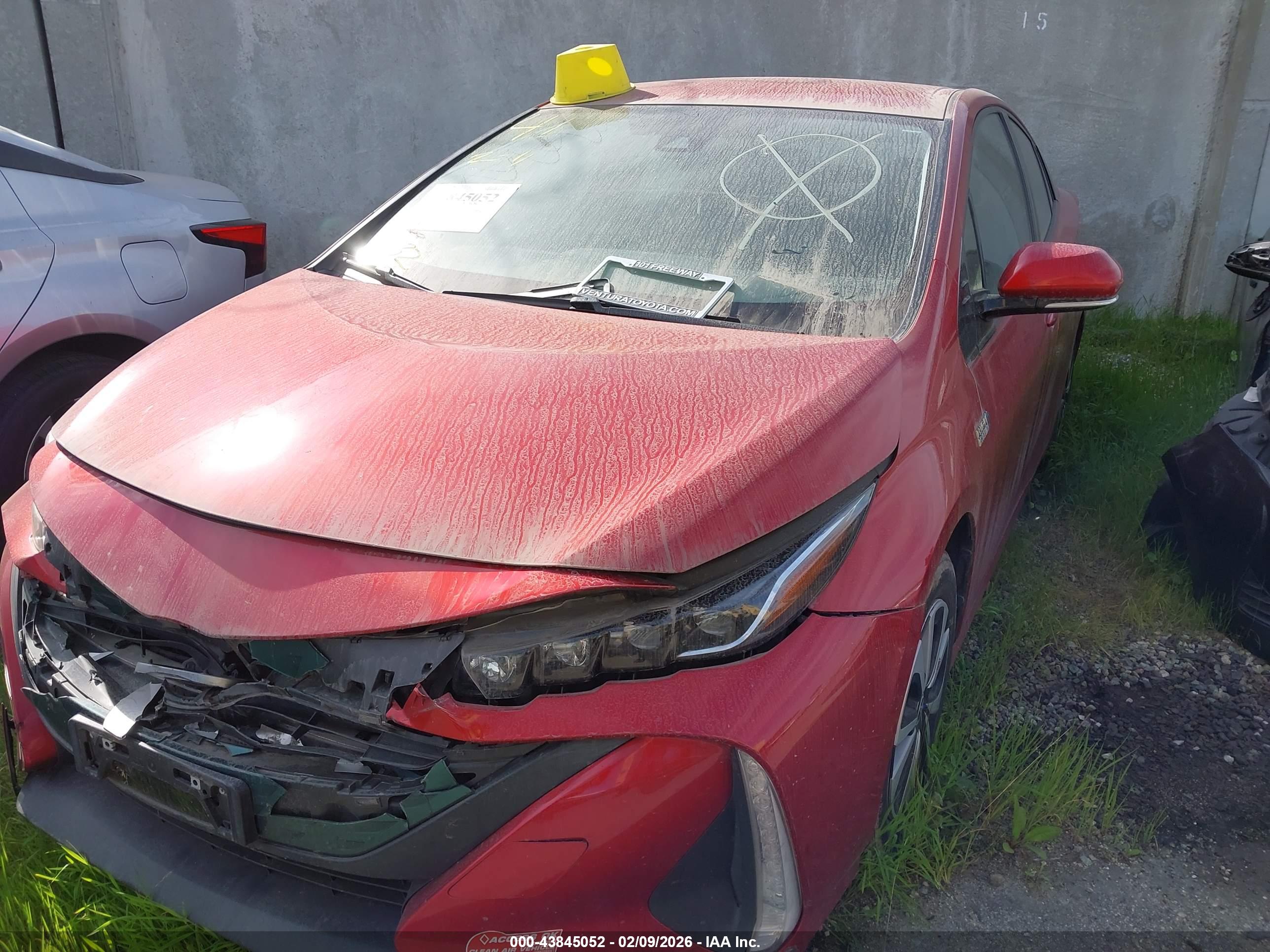 TOYOTA PRIUS image 2
