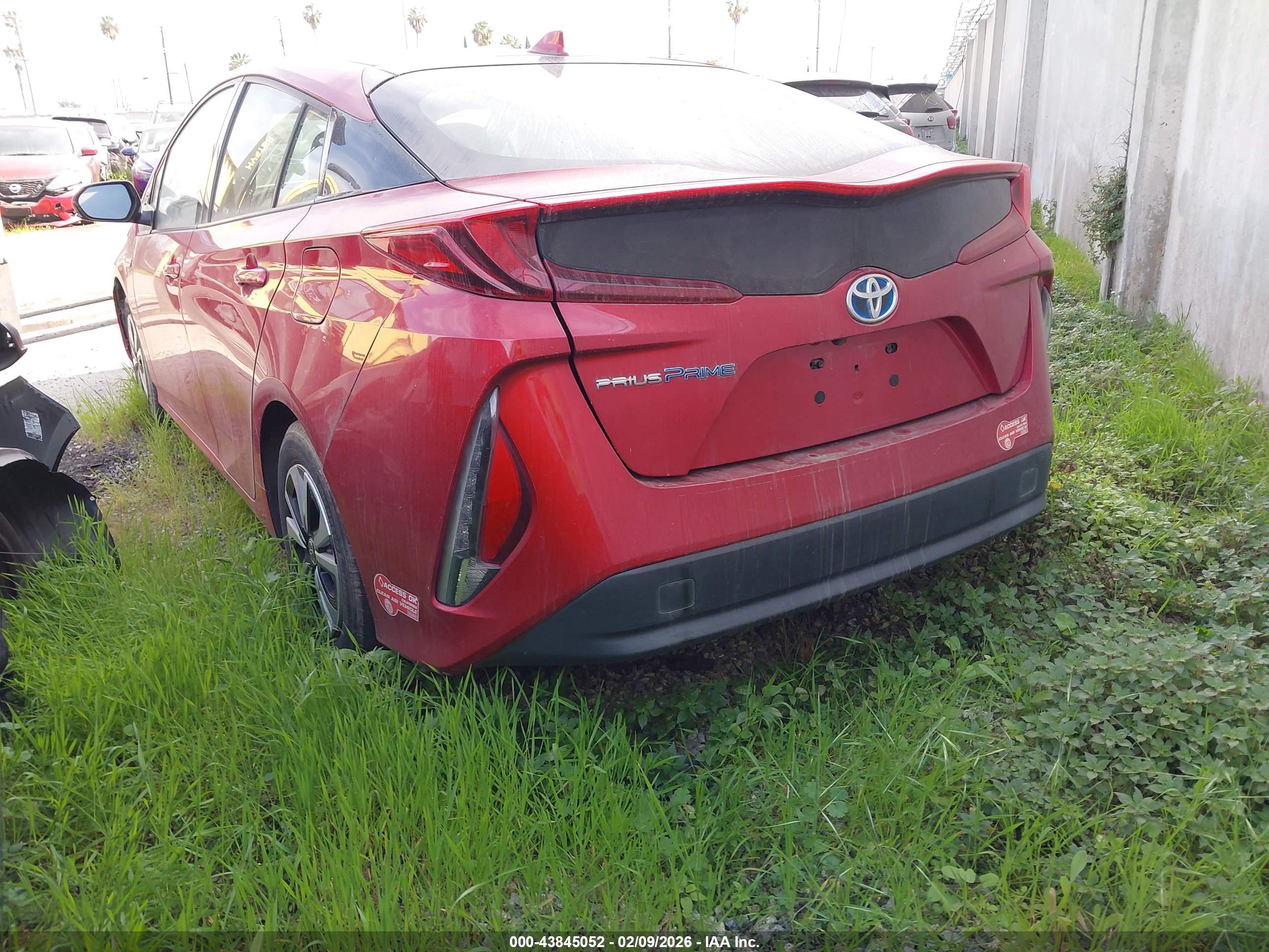 TOYOTA PRIUS image 3