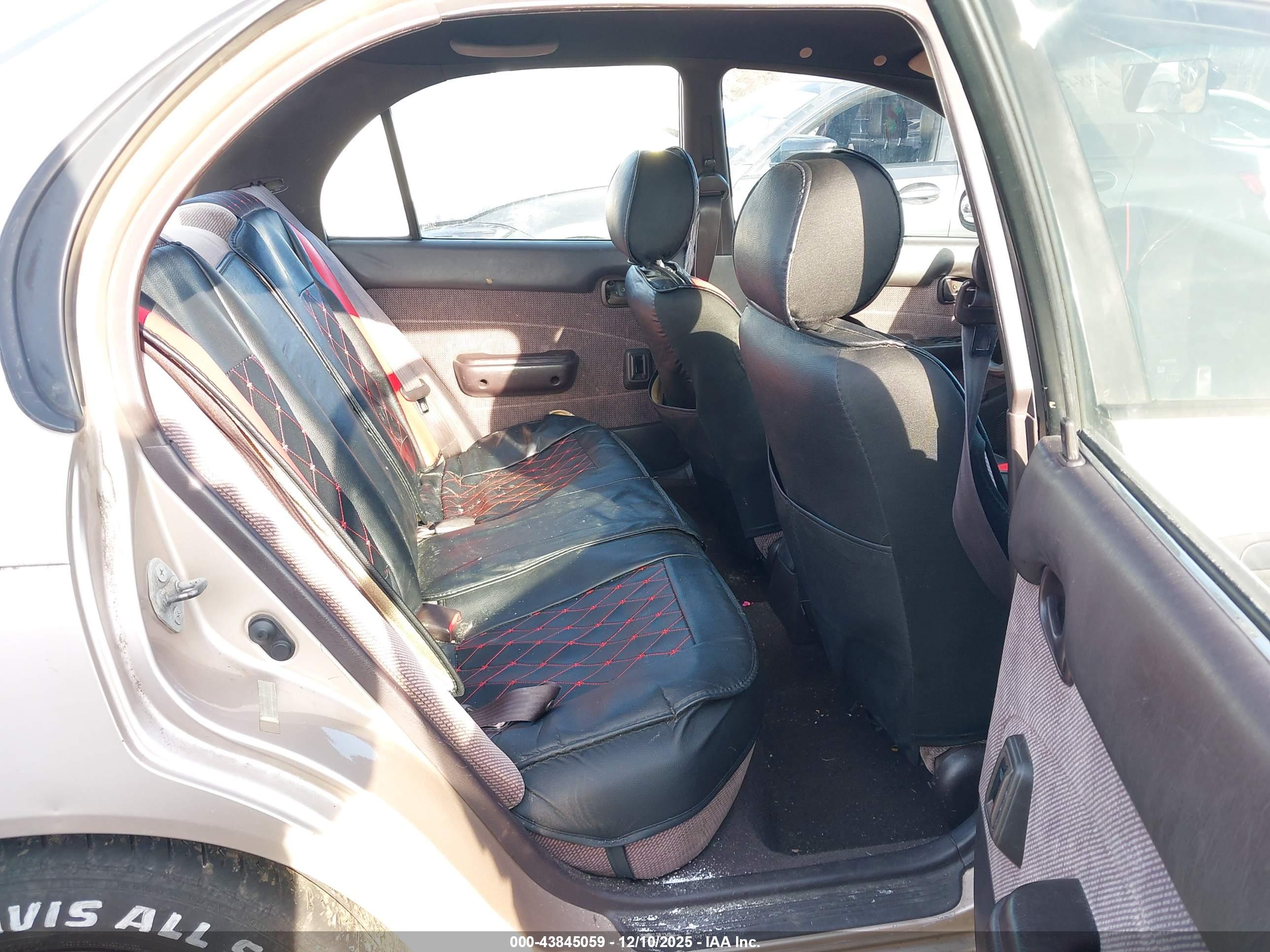 TOYOTA COROLLA image 8