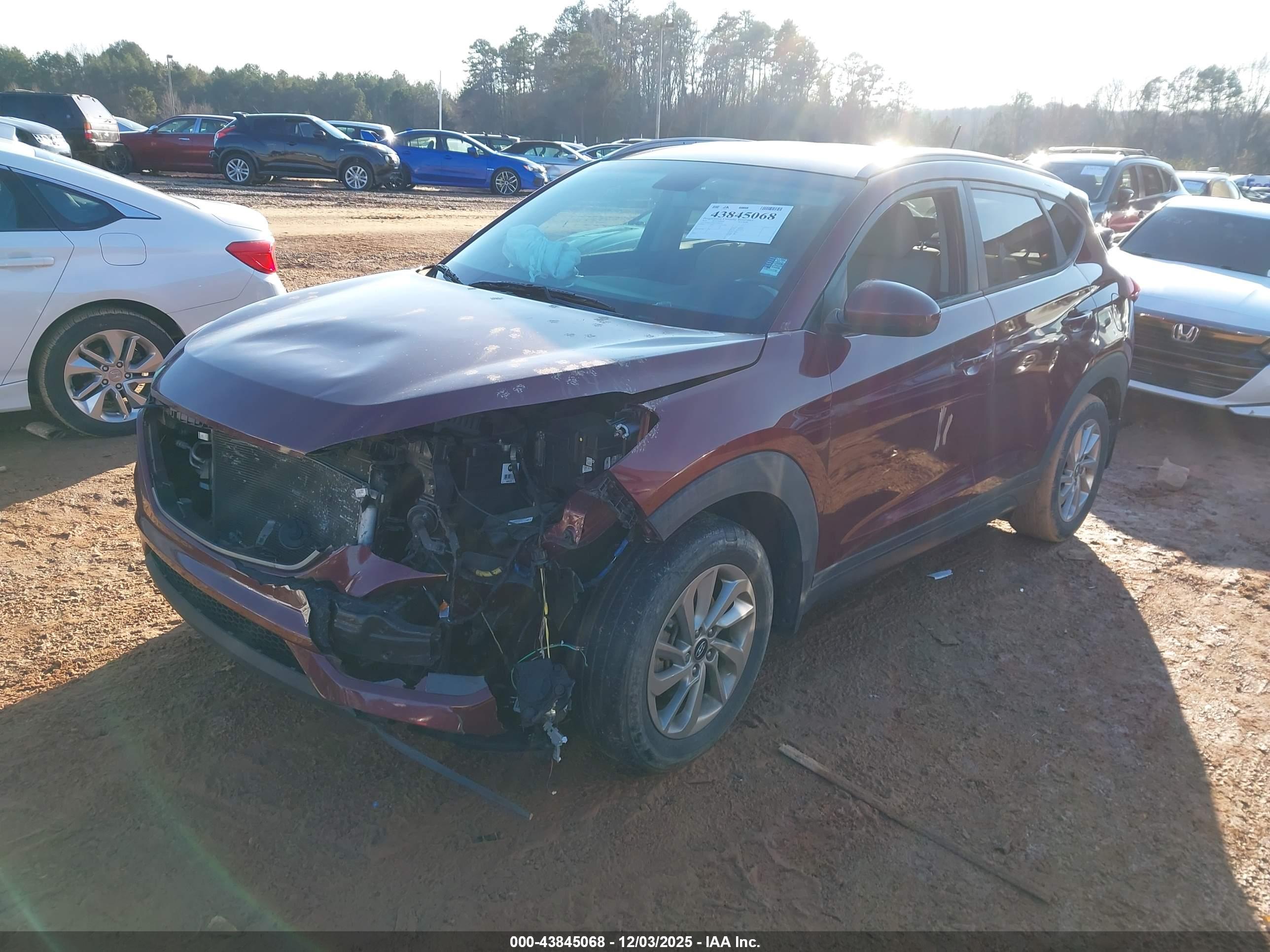 HYUNDAI TUCSON image 2