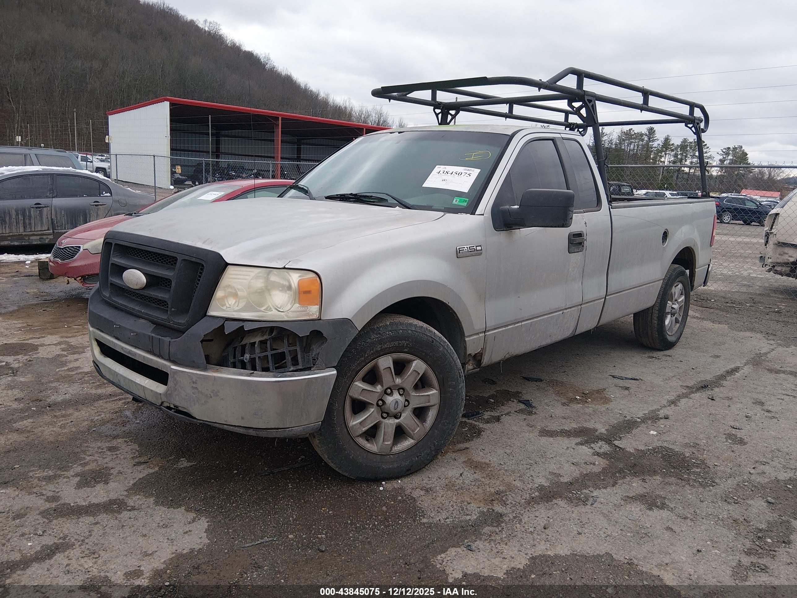 FORD F-150 image 2