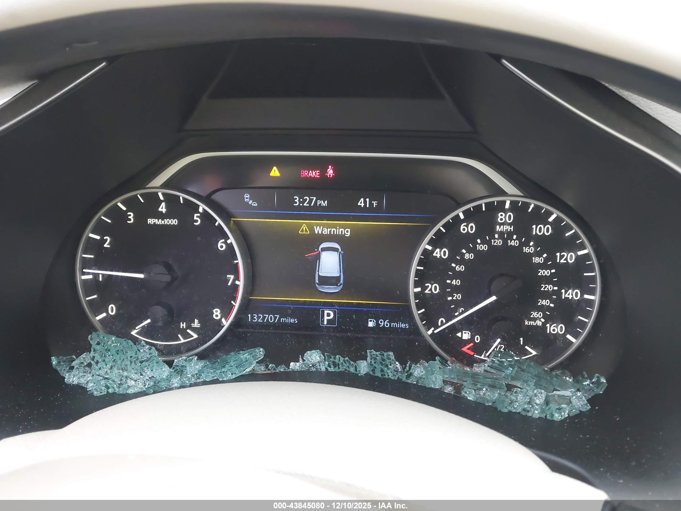 NISSAN MURANO image 7