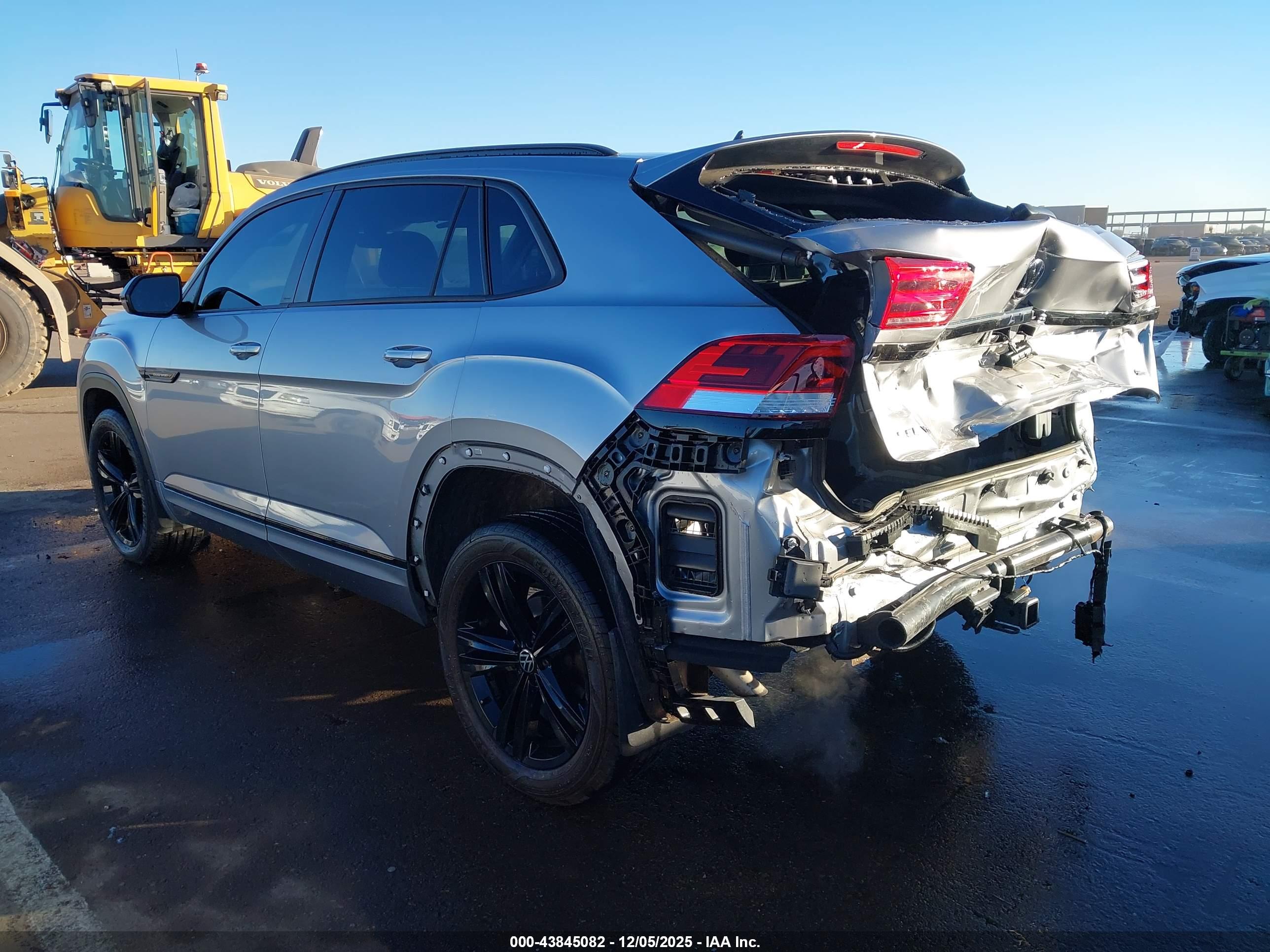 VOLKSWAGEN ATLAS image 3