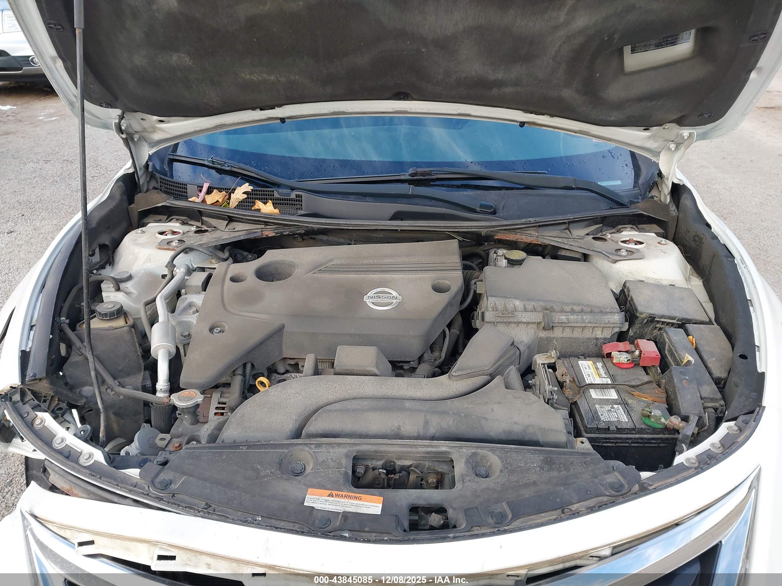 NISSAN ALTIMA image 10