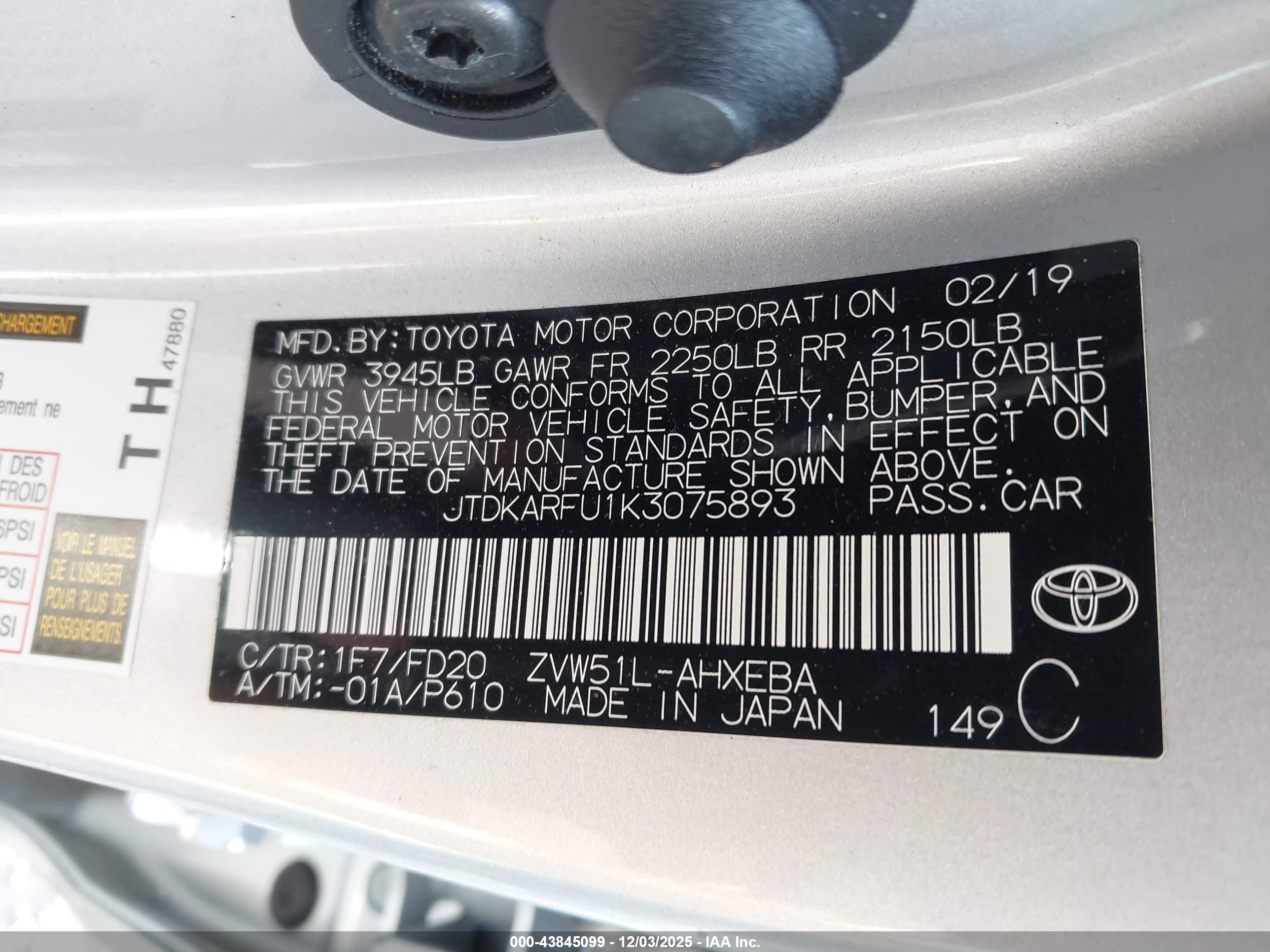 TOYOTA PRIUS image 9