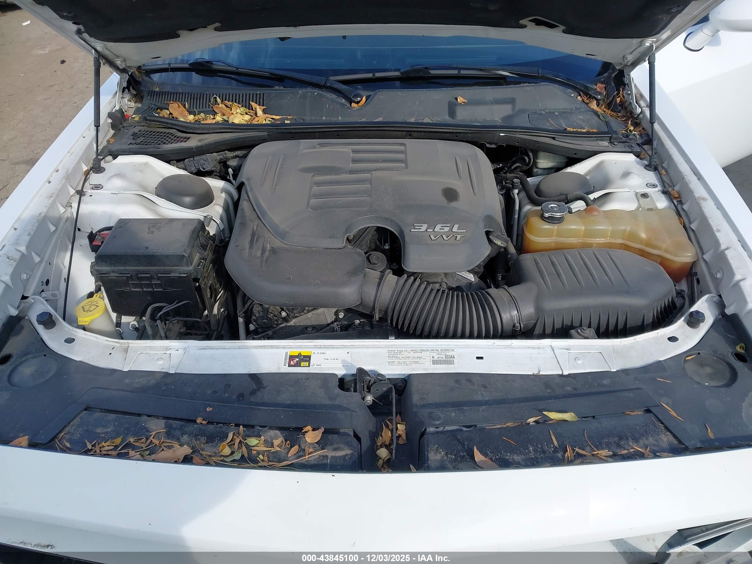 DODGE CHALLENGER image 10