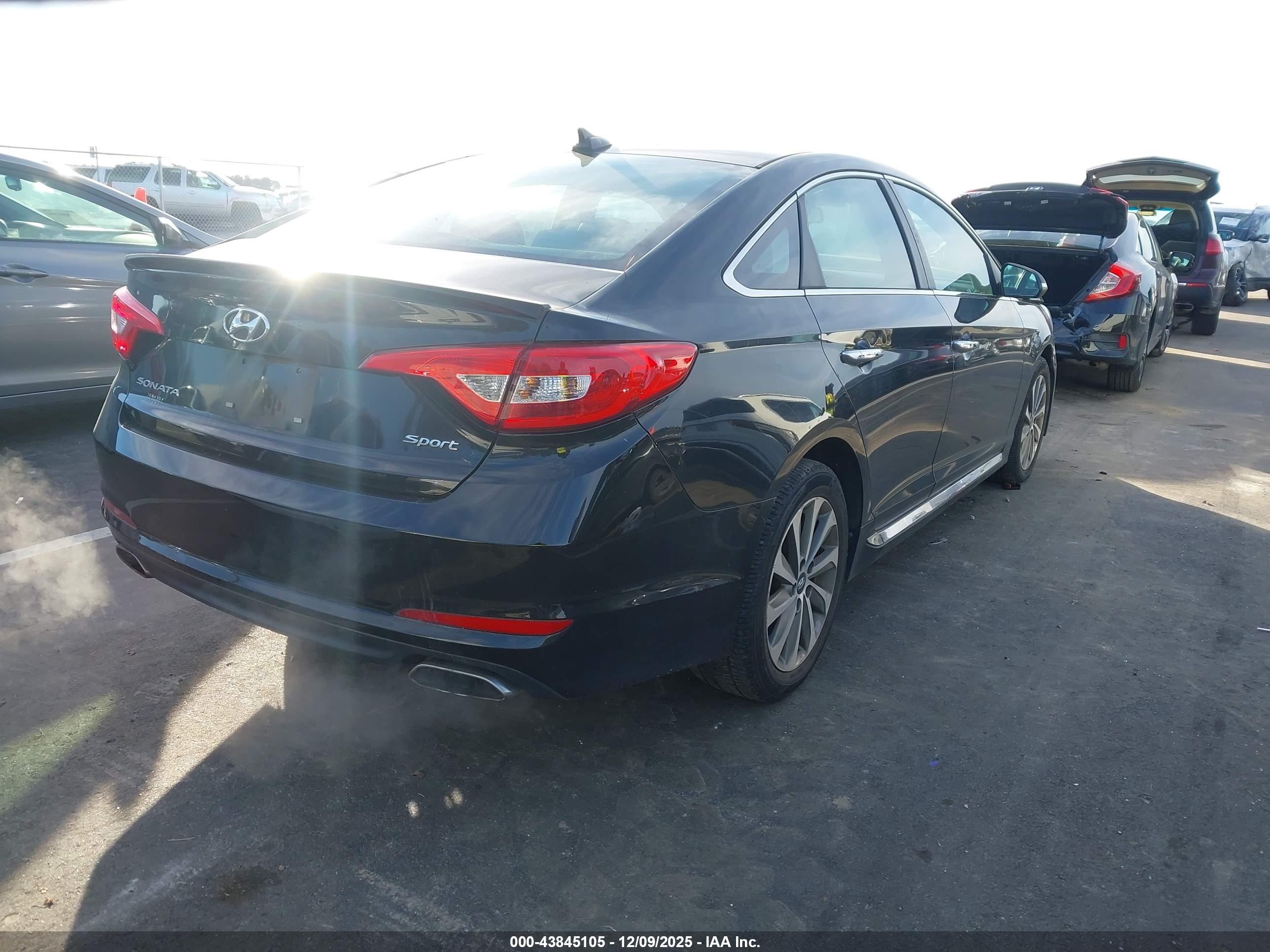 HYUNDAI SONATA image 4