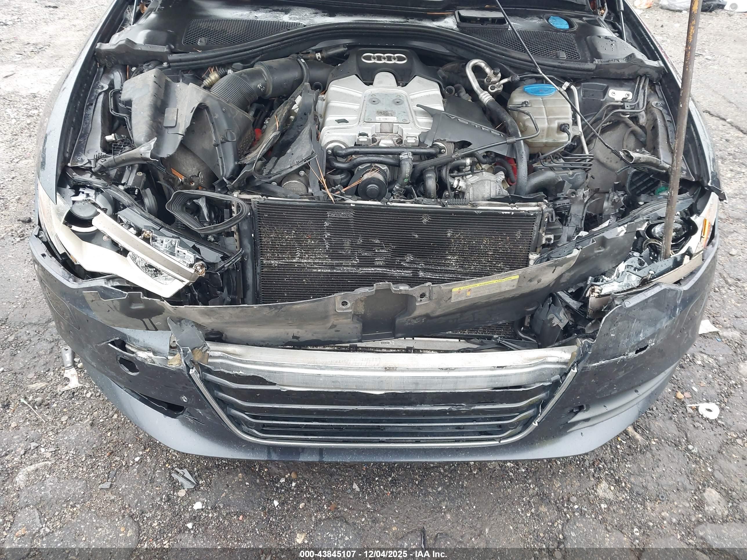 AUDI A6 image 10