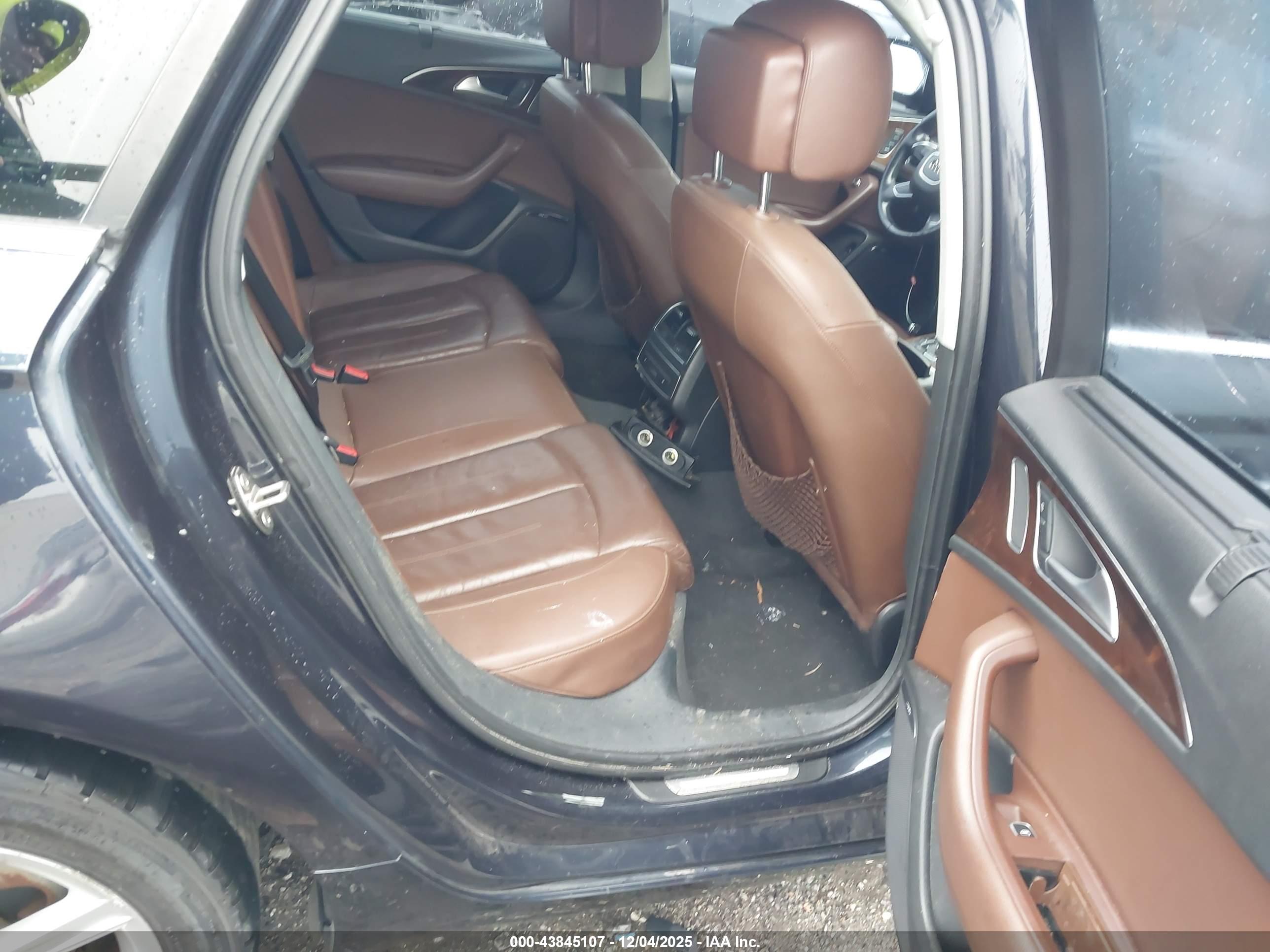 AUDI A6 image 8