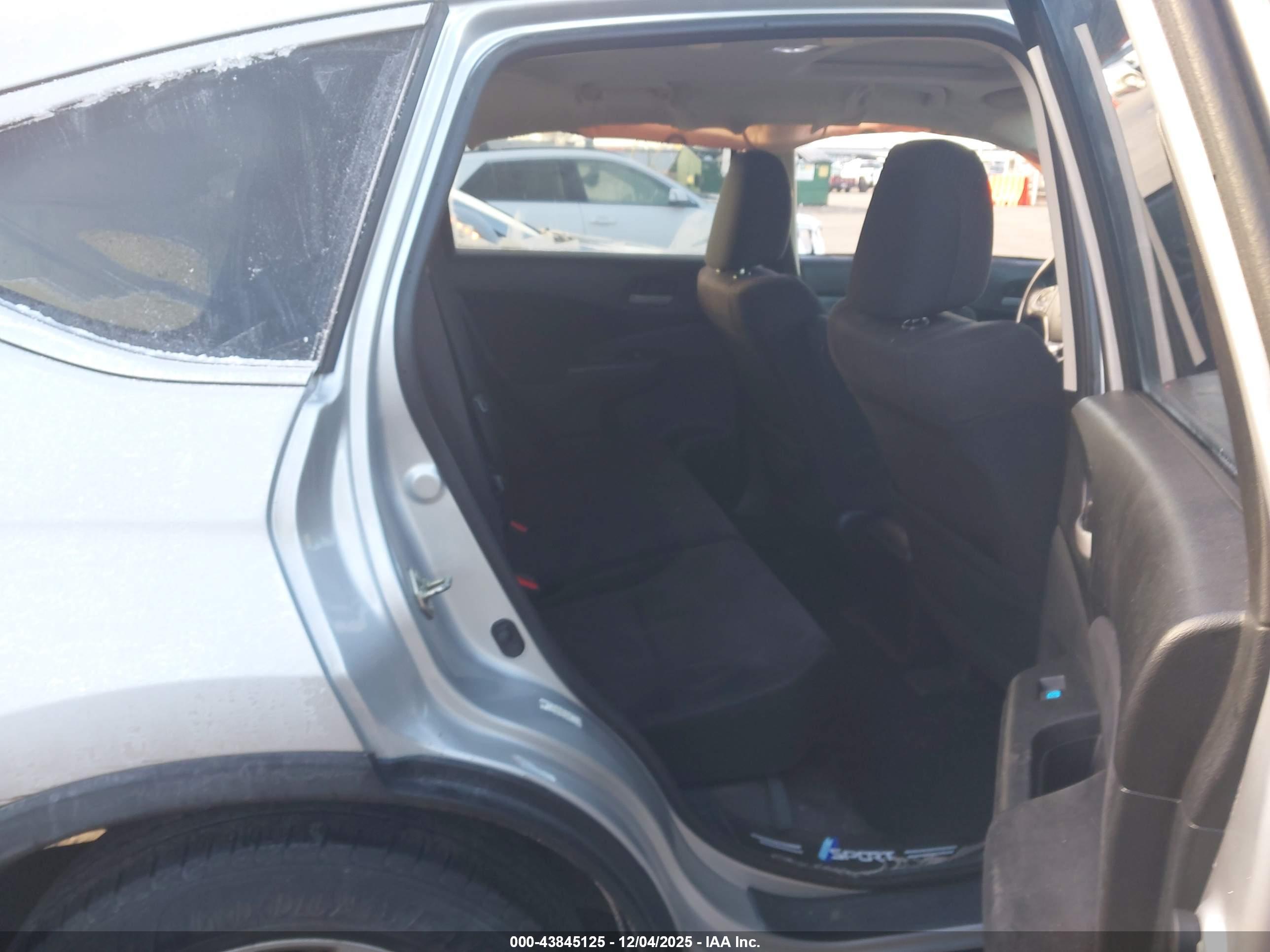 HONDA CR-V image 8