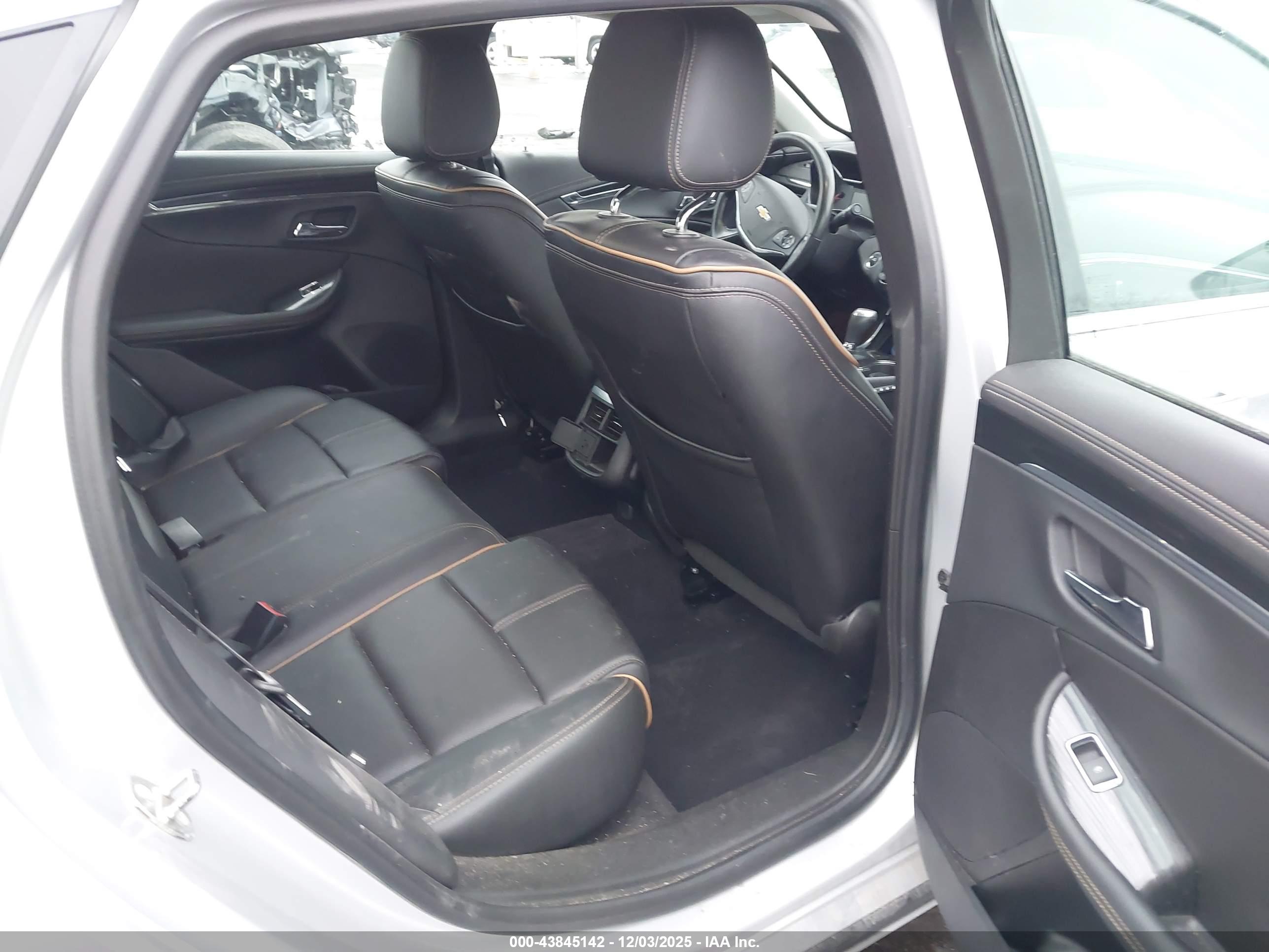 CHEVROLET IMPALA image 8