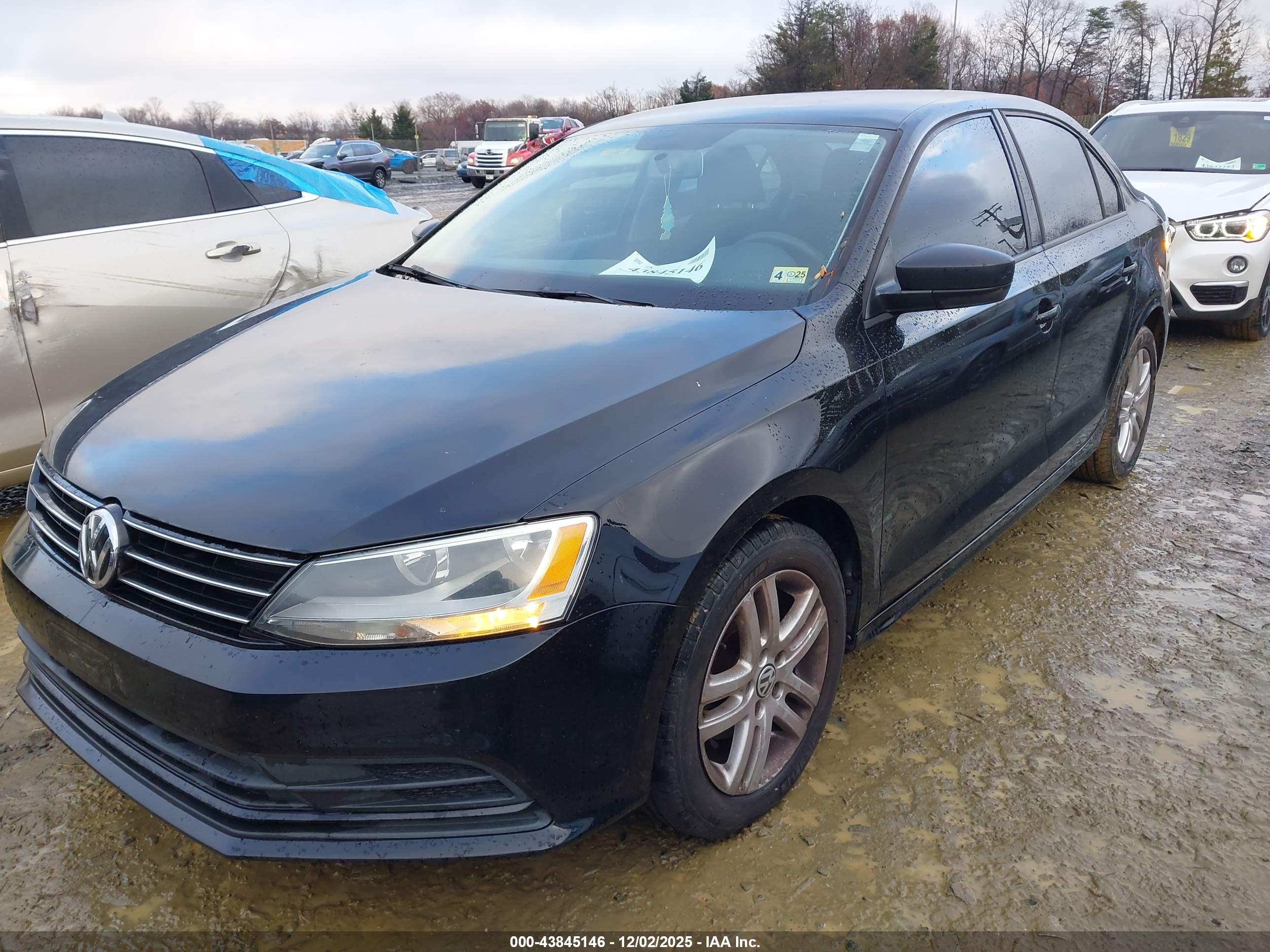VOLKSWAGEN JETTA image 2