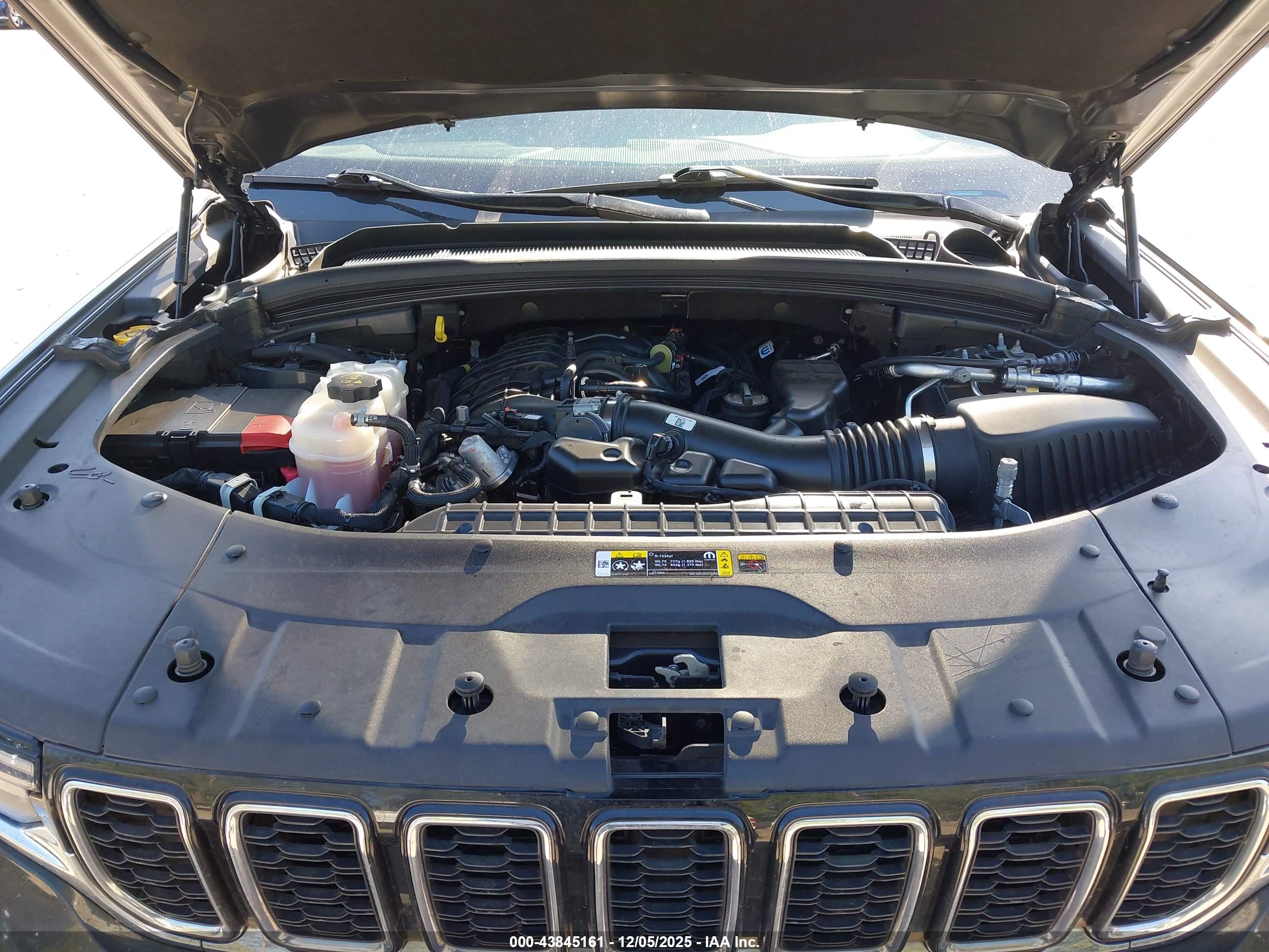 JEEP GRAND image 10