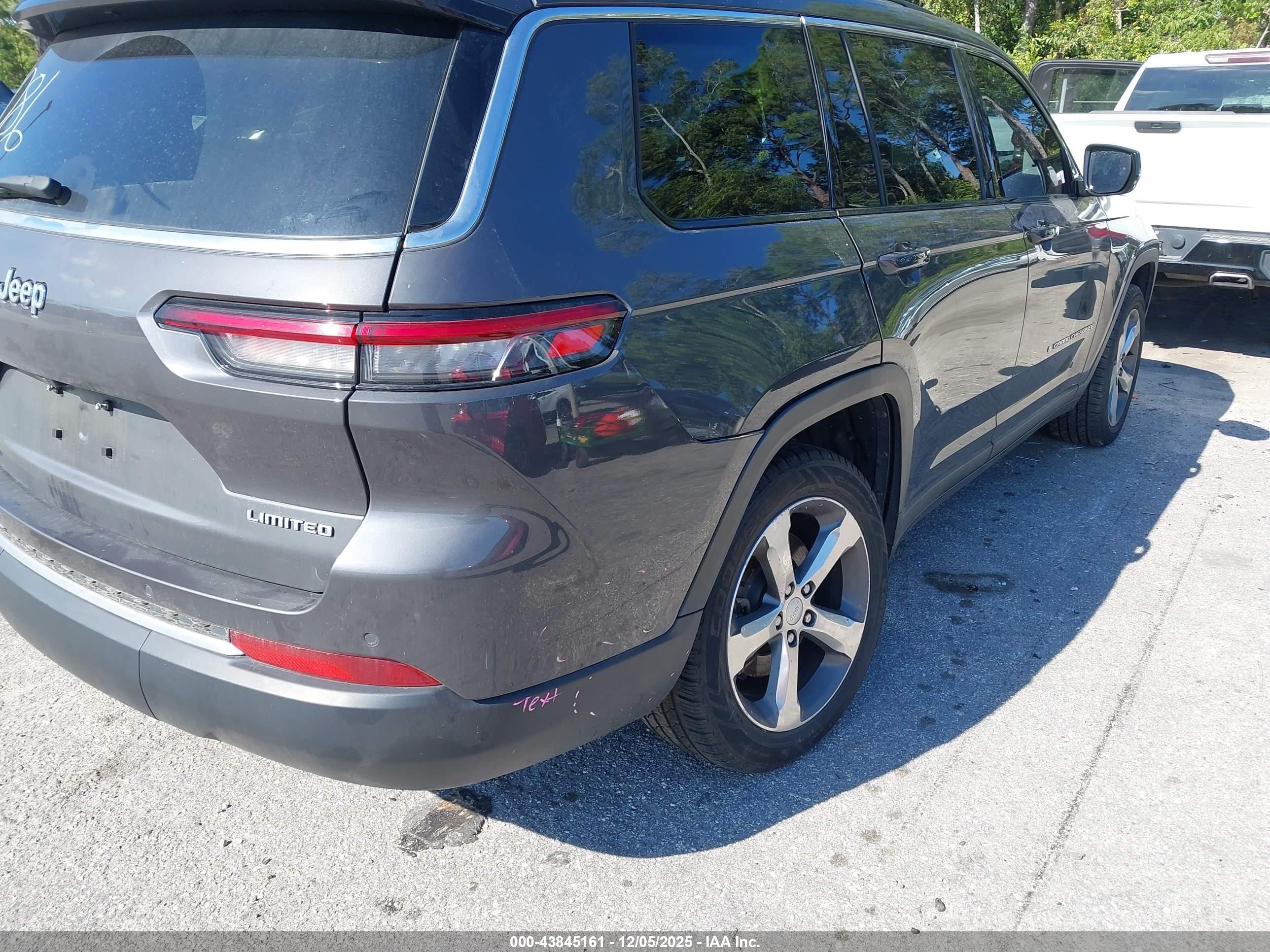 JEEP GRAND image 6