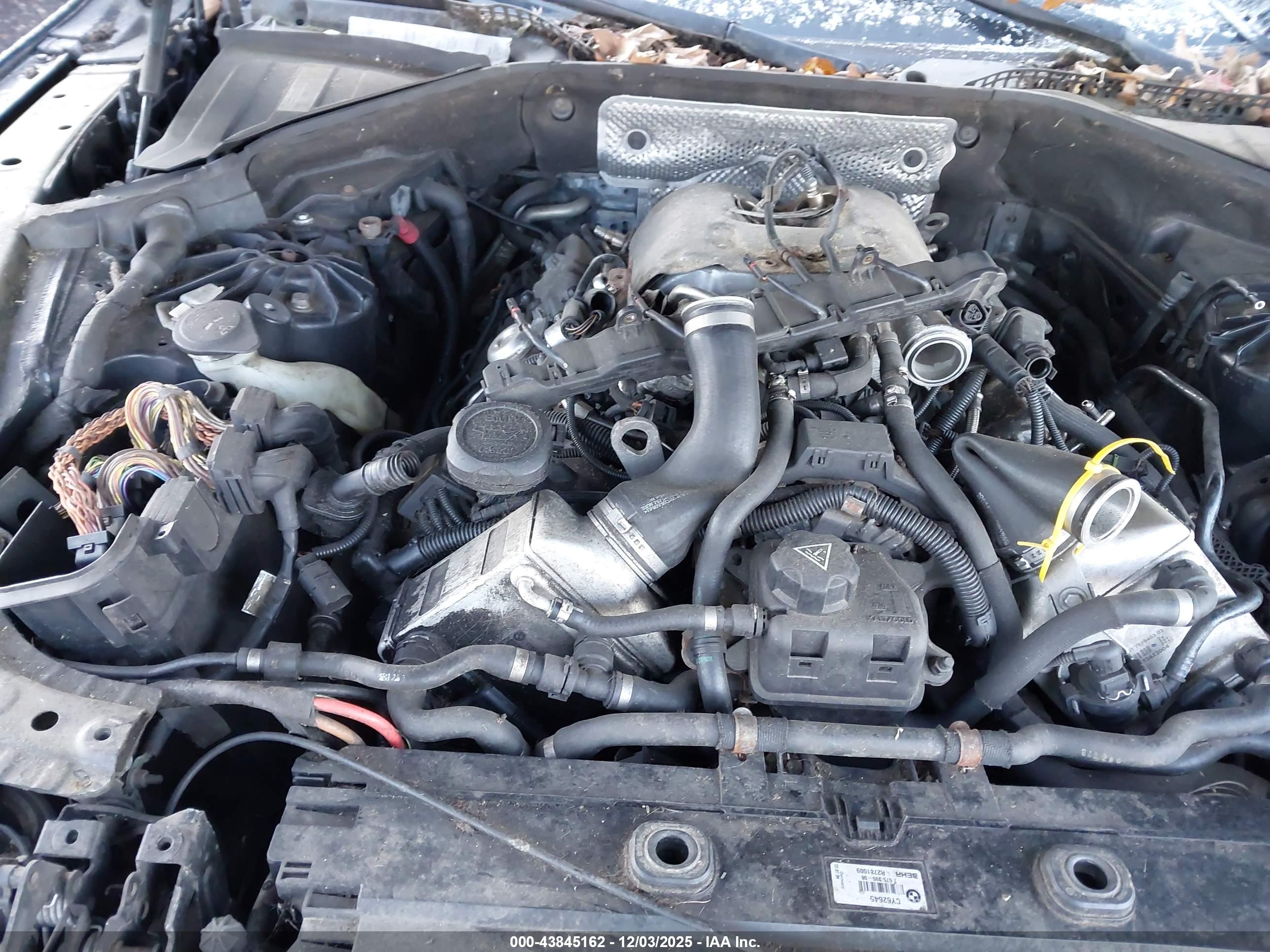 BMW 750LI image 10
