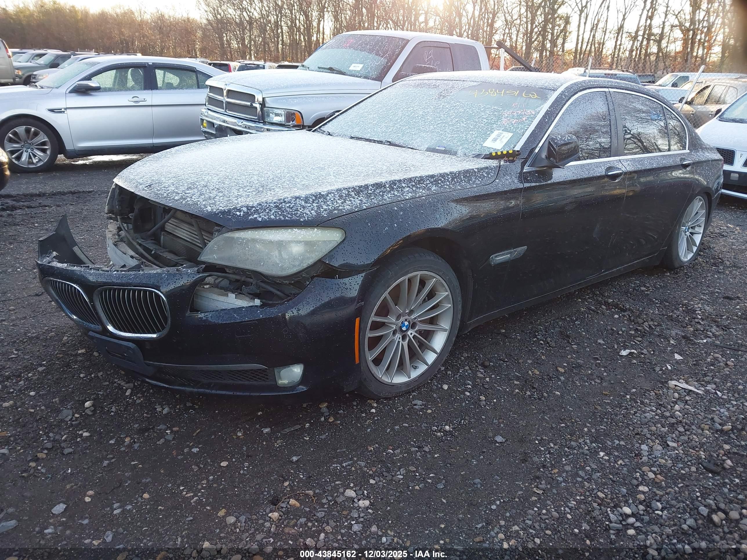 BMW 750LI image 2