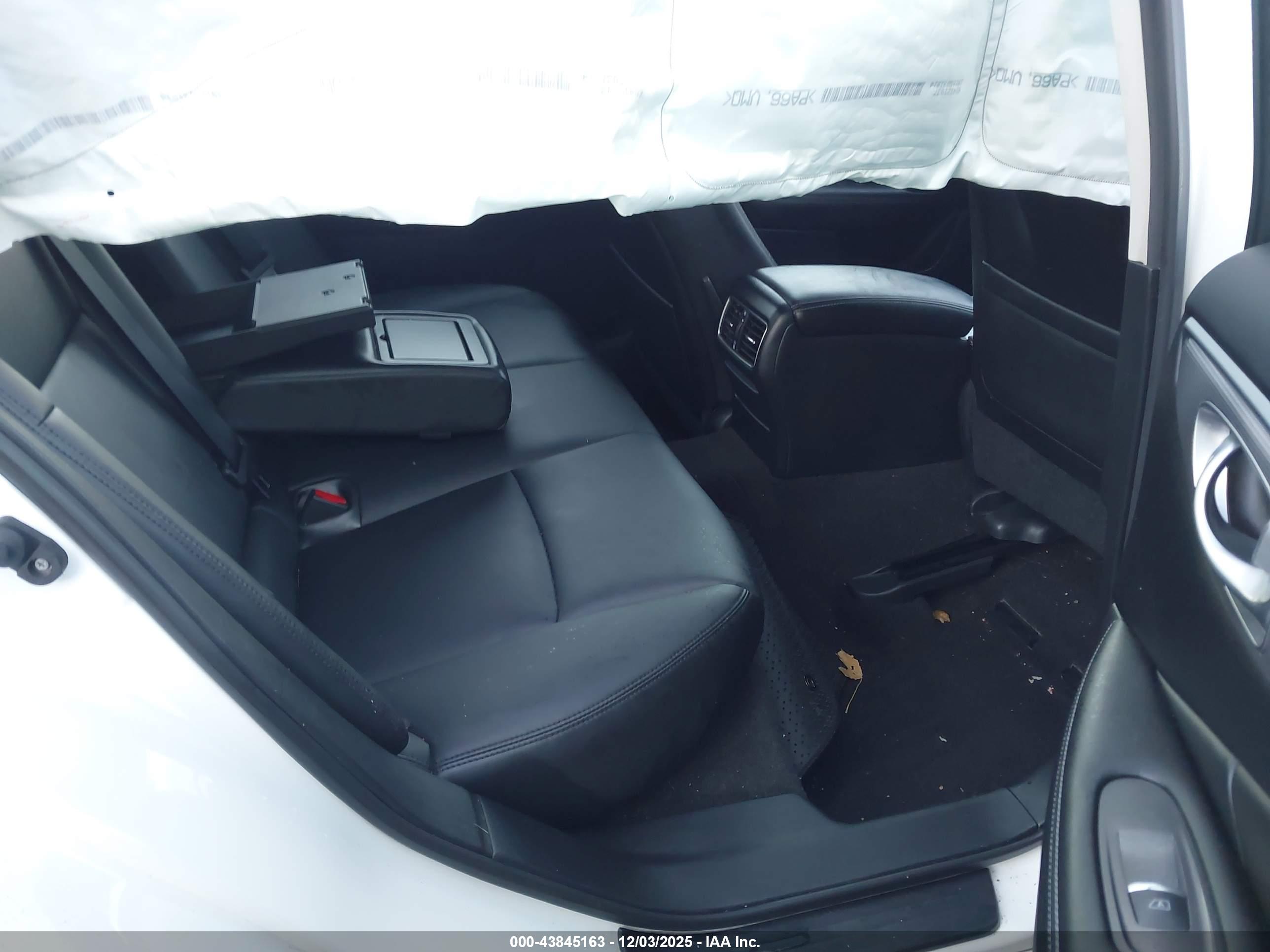 INFINITI Q50 image 8