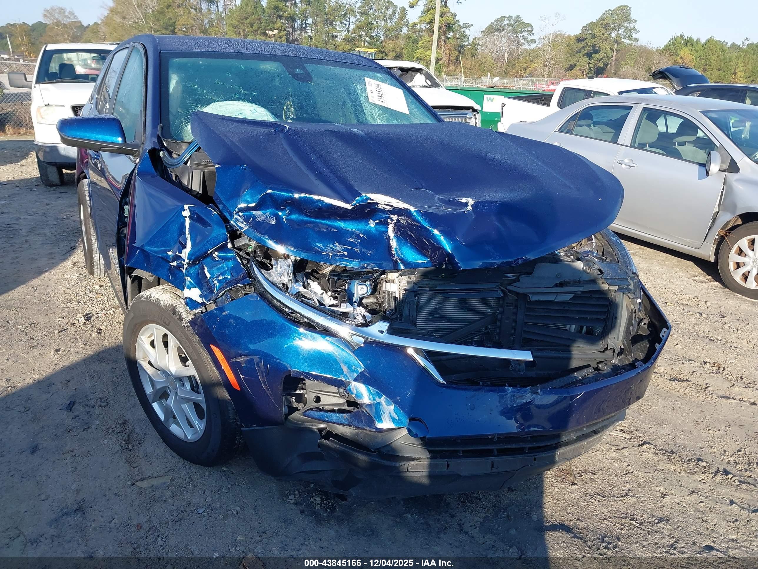 CHEVROLET EQUINOX image 6