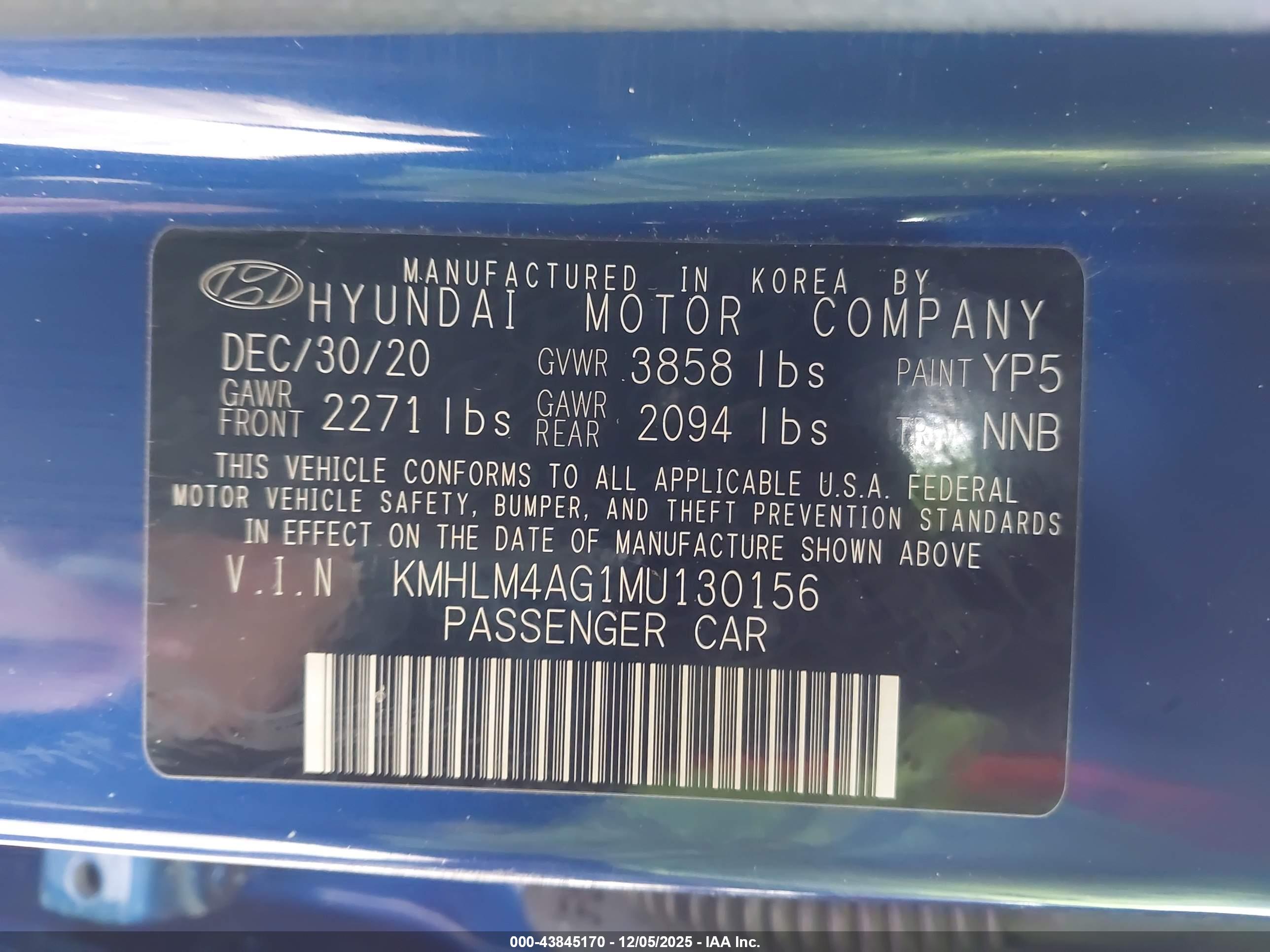 HYUNDAI ELANTRA image 9