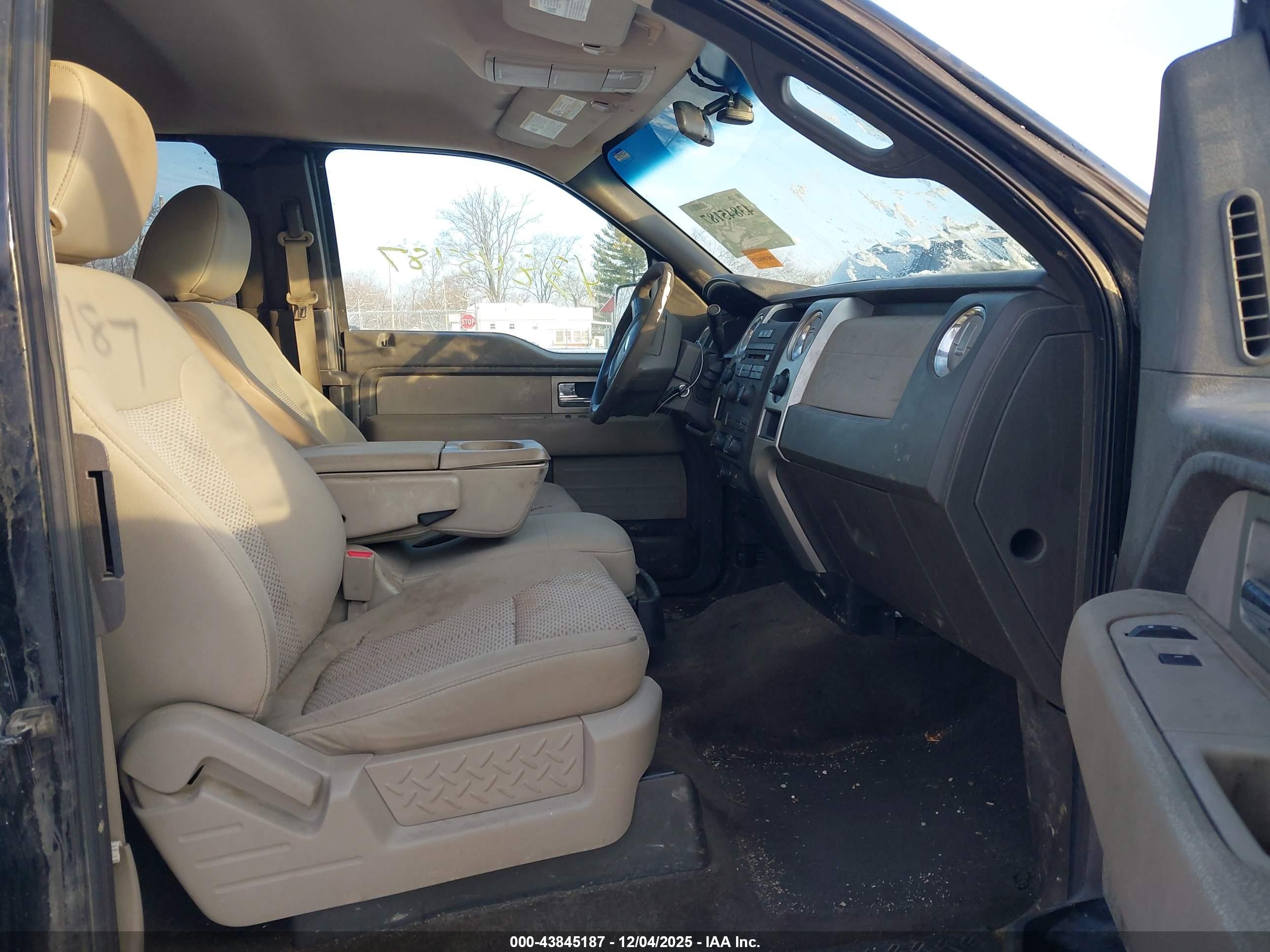 FORD F-150 image 5