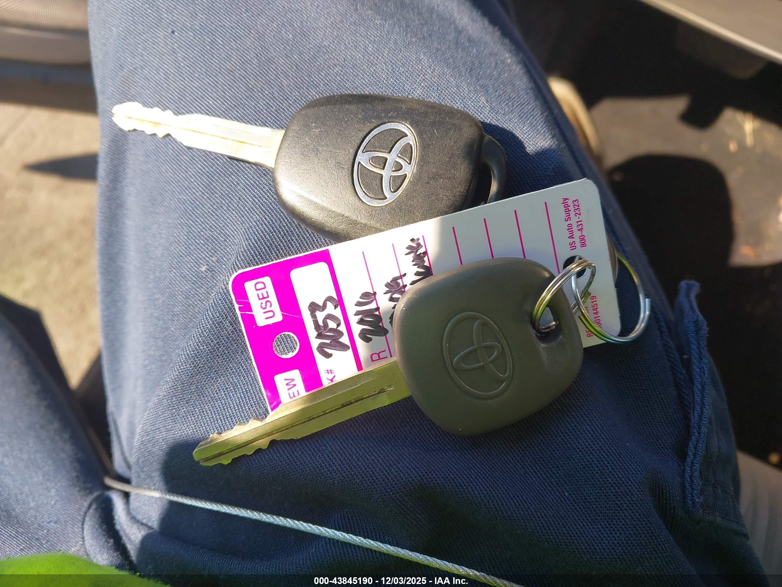 TOYOTA HIGHLANDER image 11