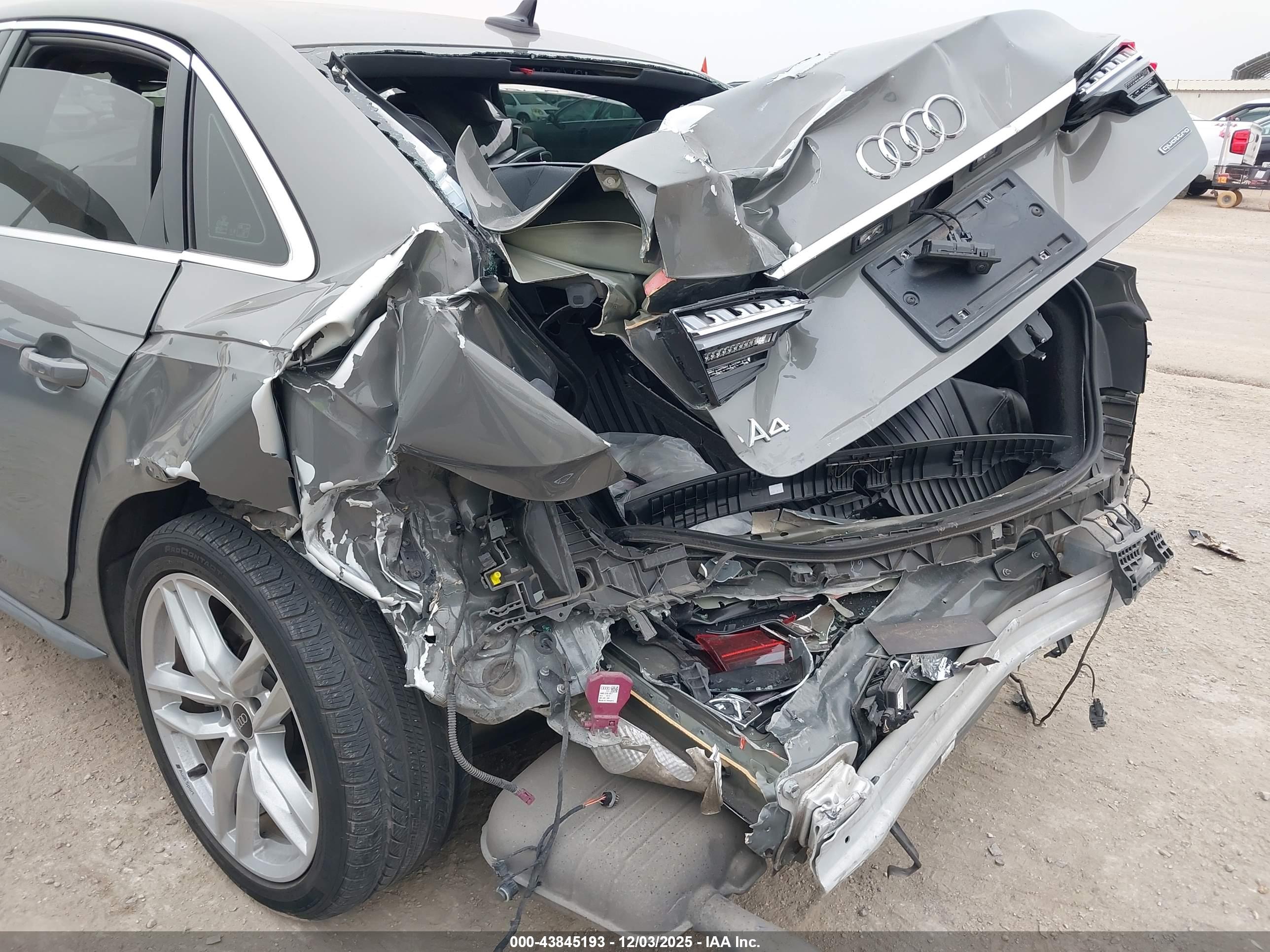 AUDI A4 image 6