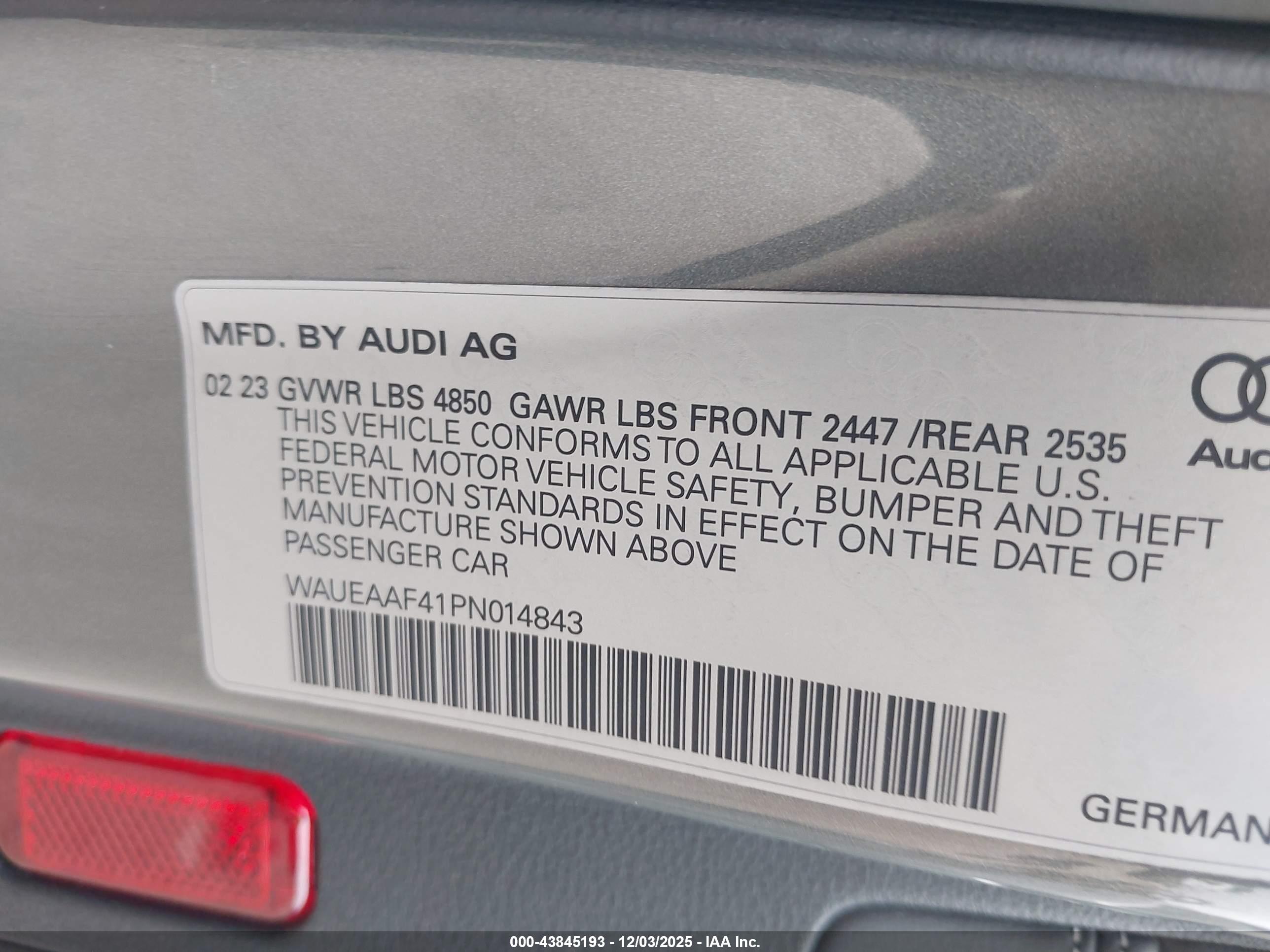AUDI A4 image 9