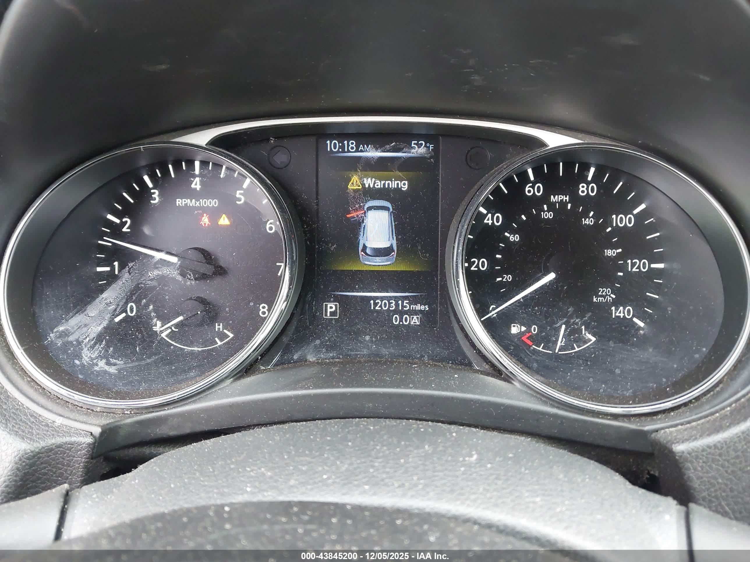 NISSAN ROGUE image 7