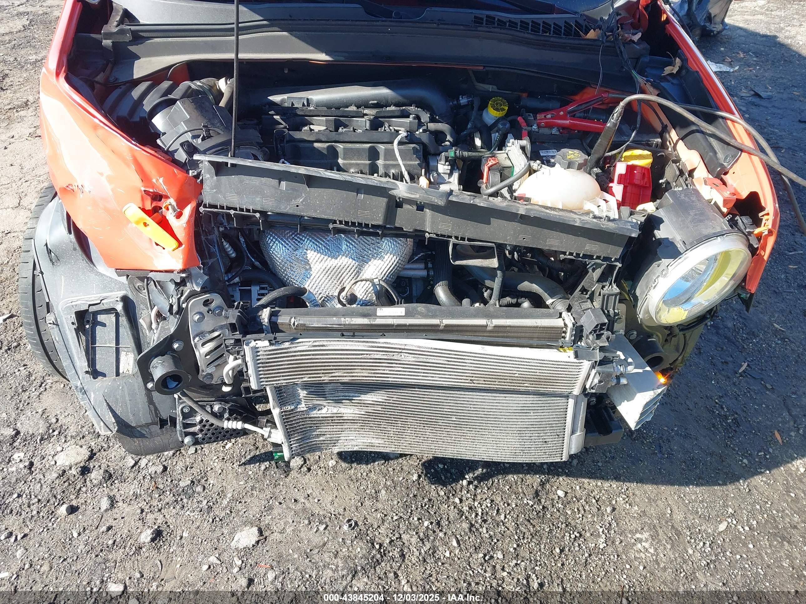 JEEP RENEGADE image 10