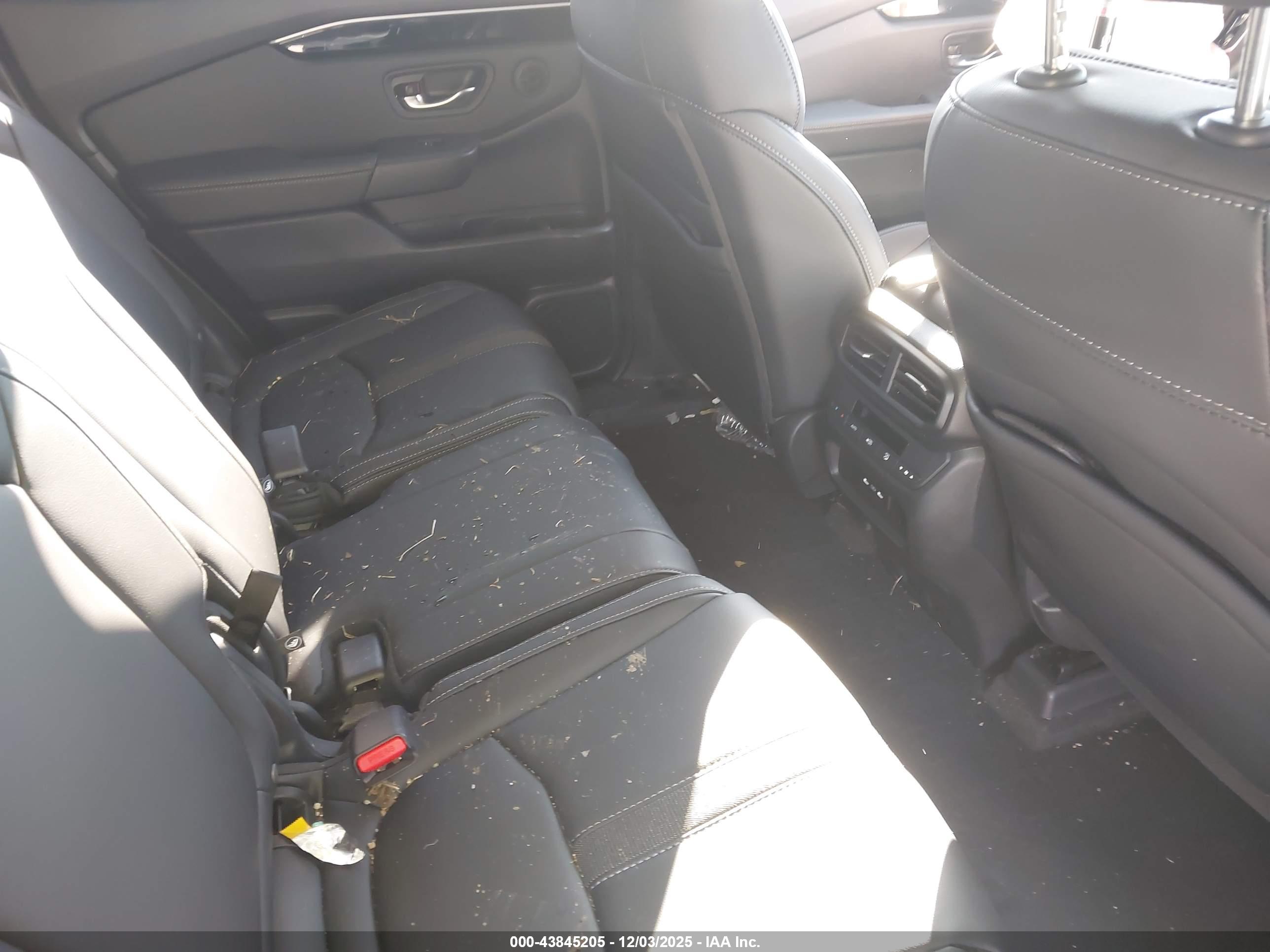 HONDA PILOT image 8