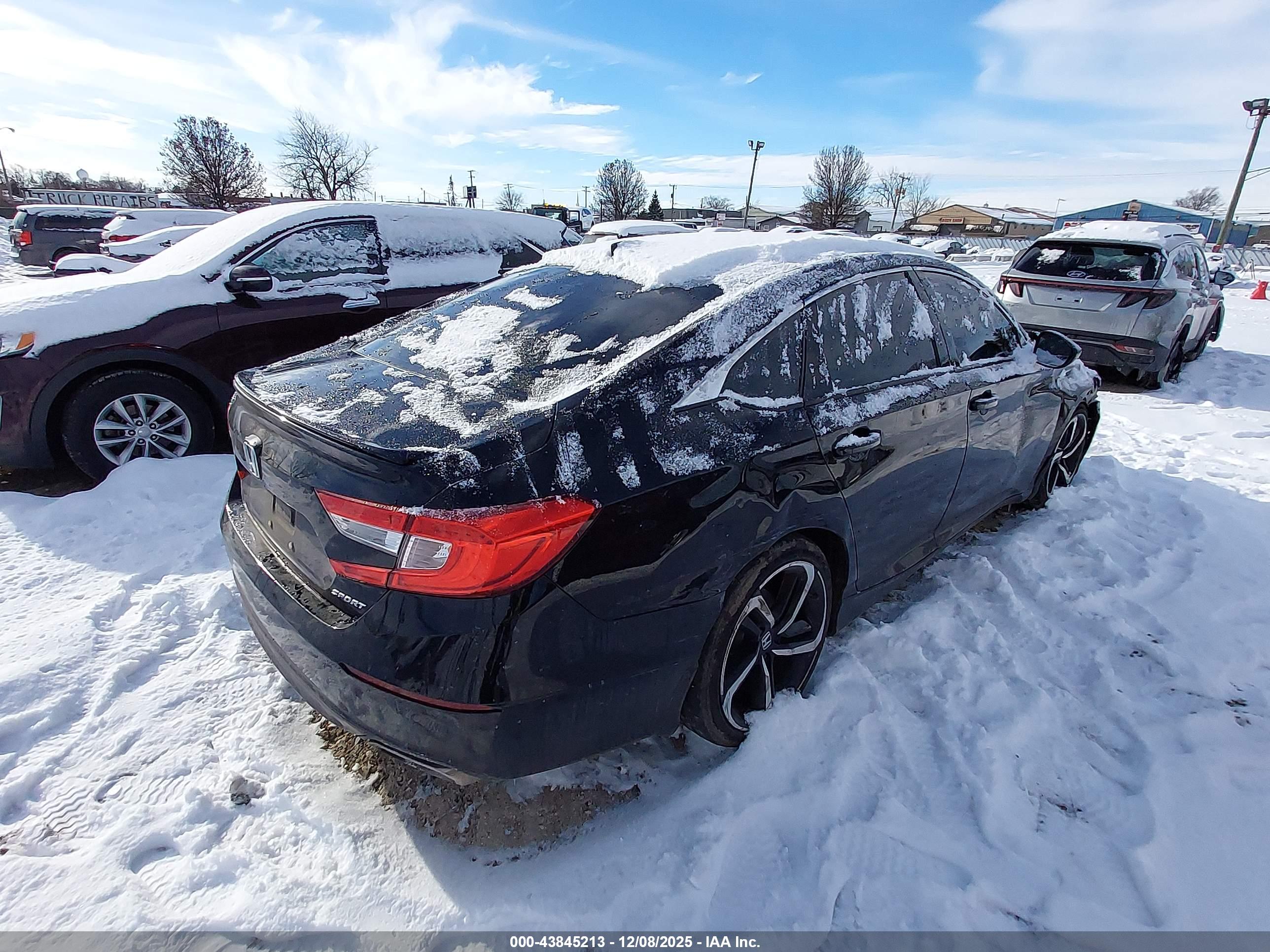 HONDA ACCORD image 4
