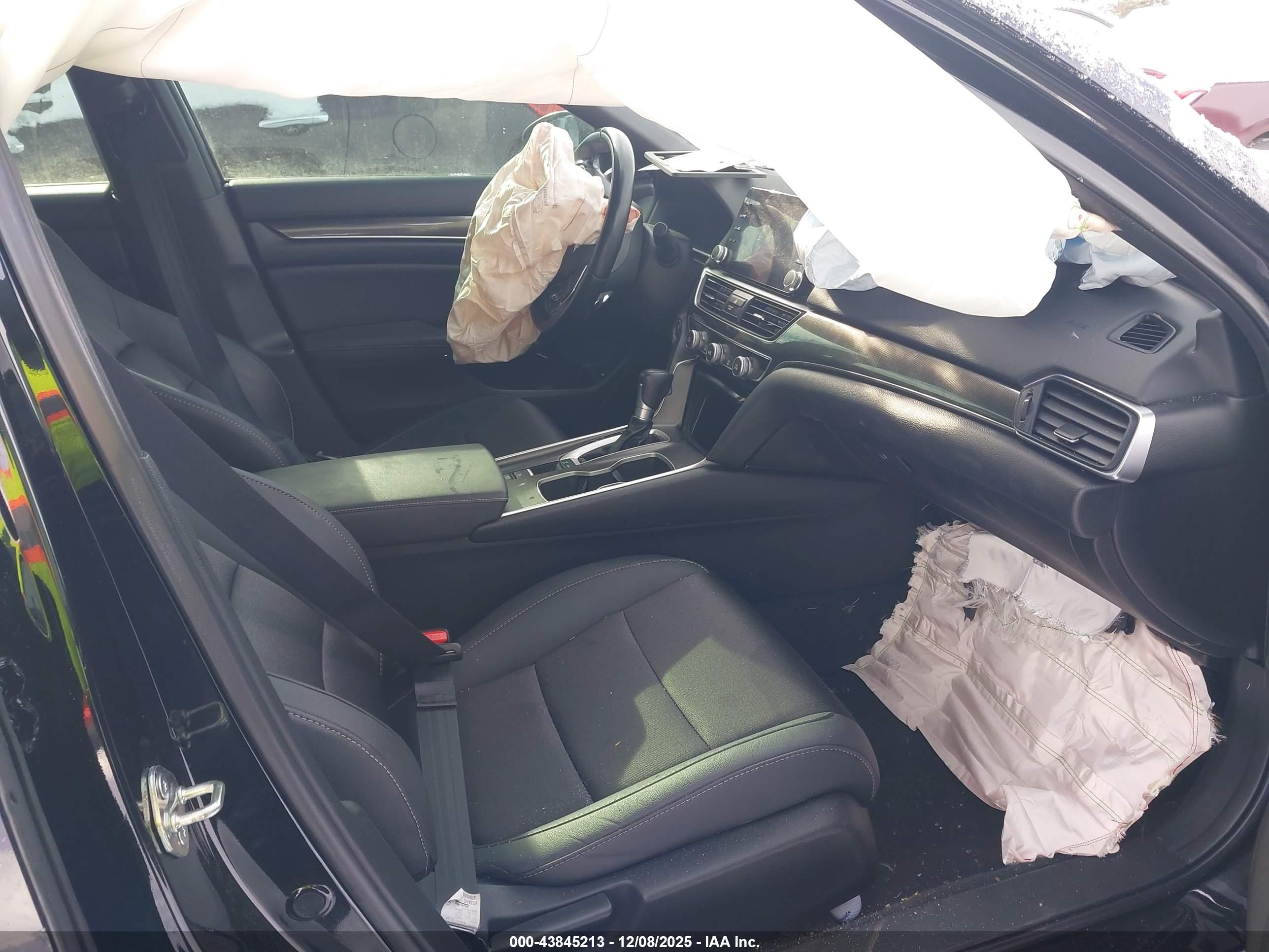 HONDA ACCORD image 5