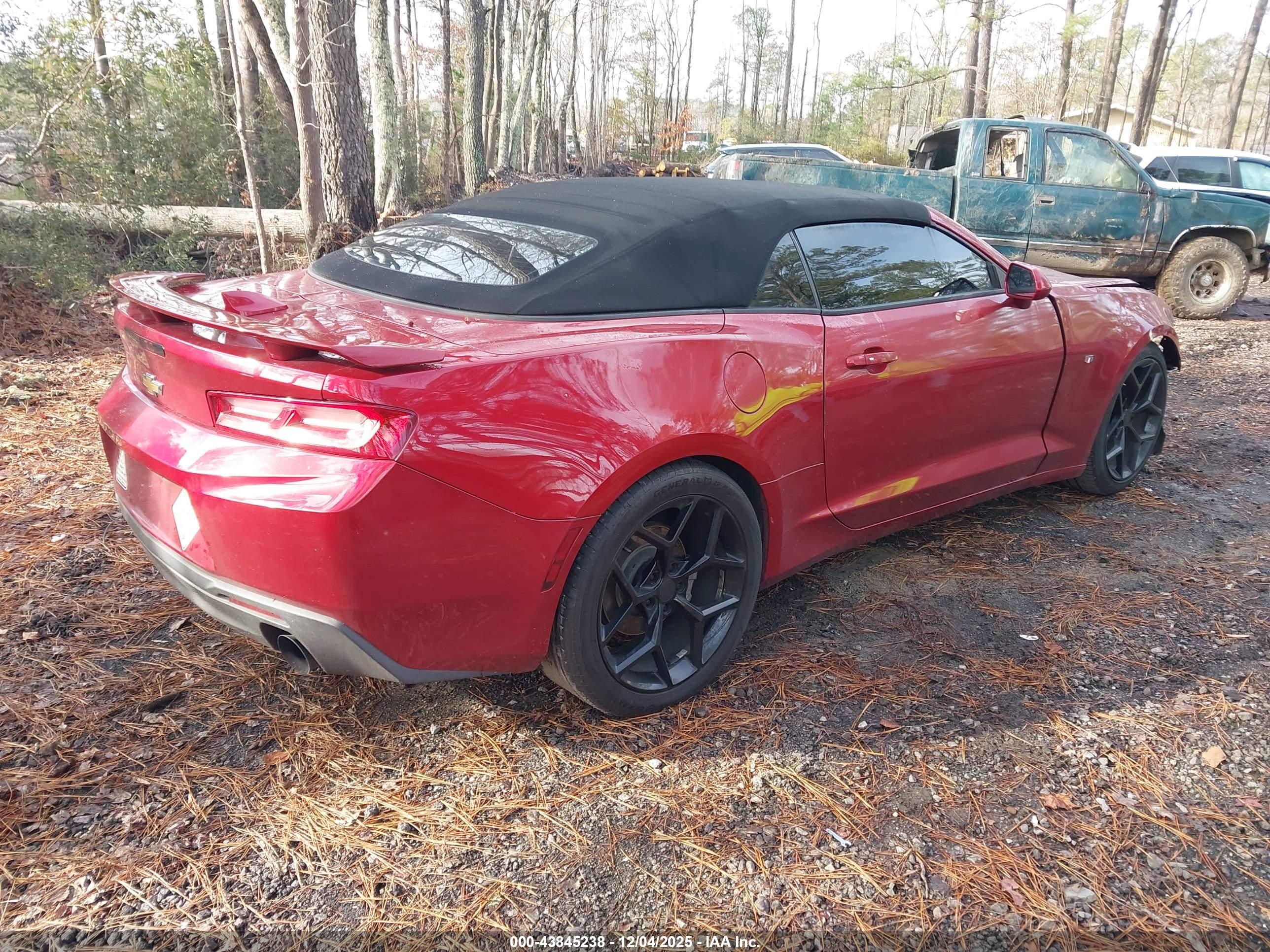 CHEVROLET CAMARO image 4