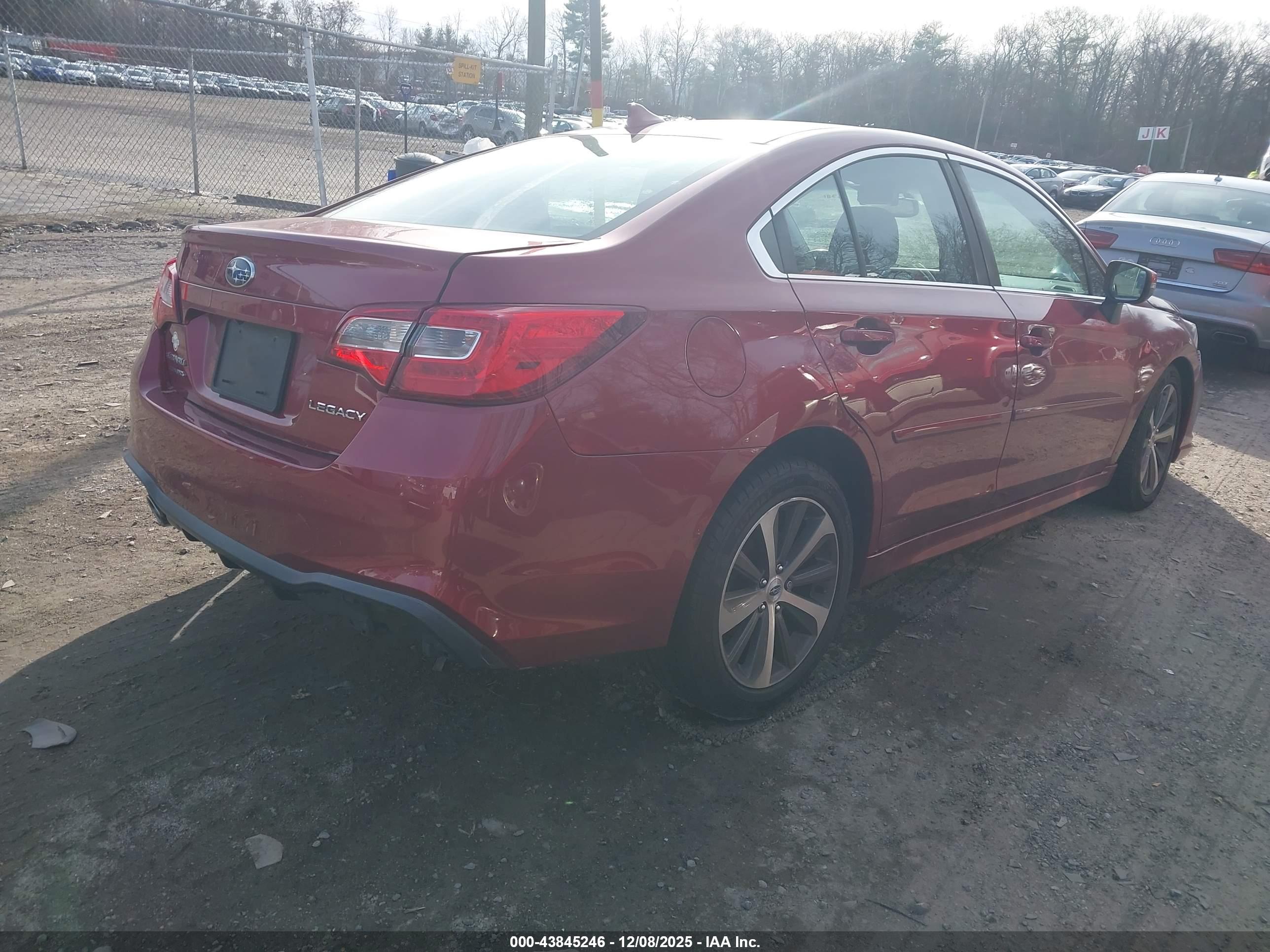 SUBARU LEGACY image 4