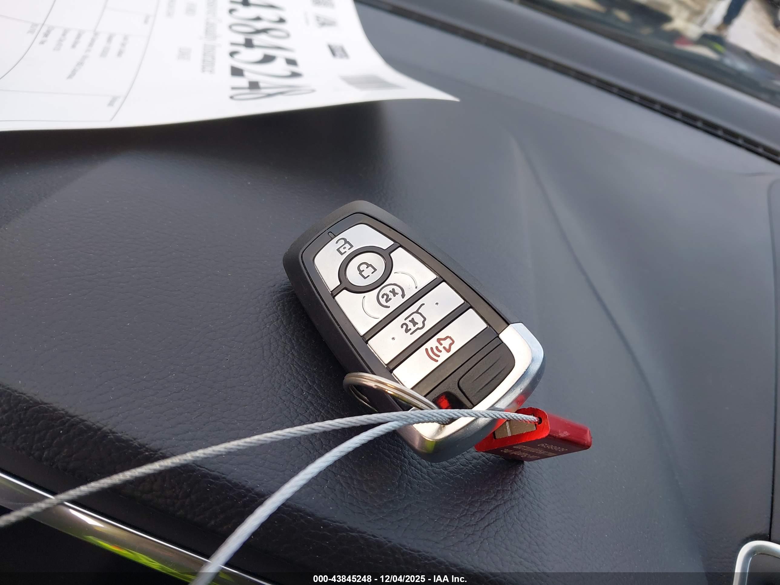 FORD EDGE image 11