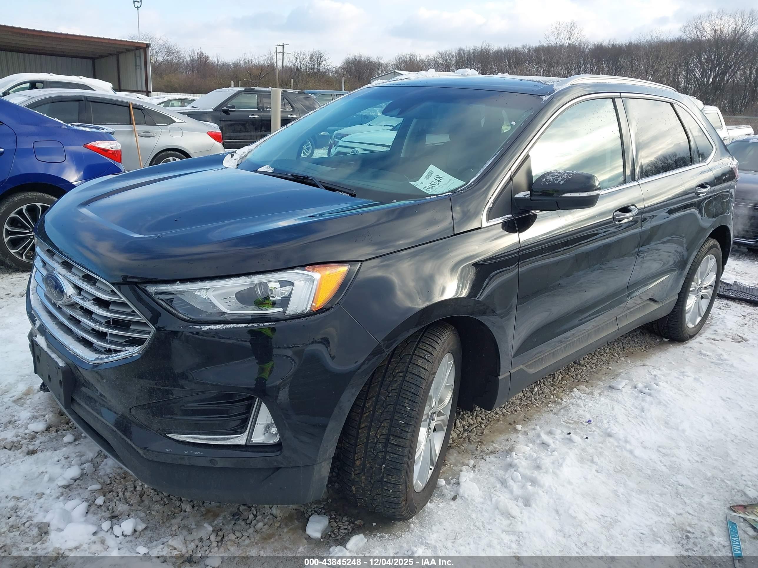 FORD EDGE image 2