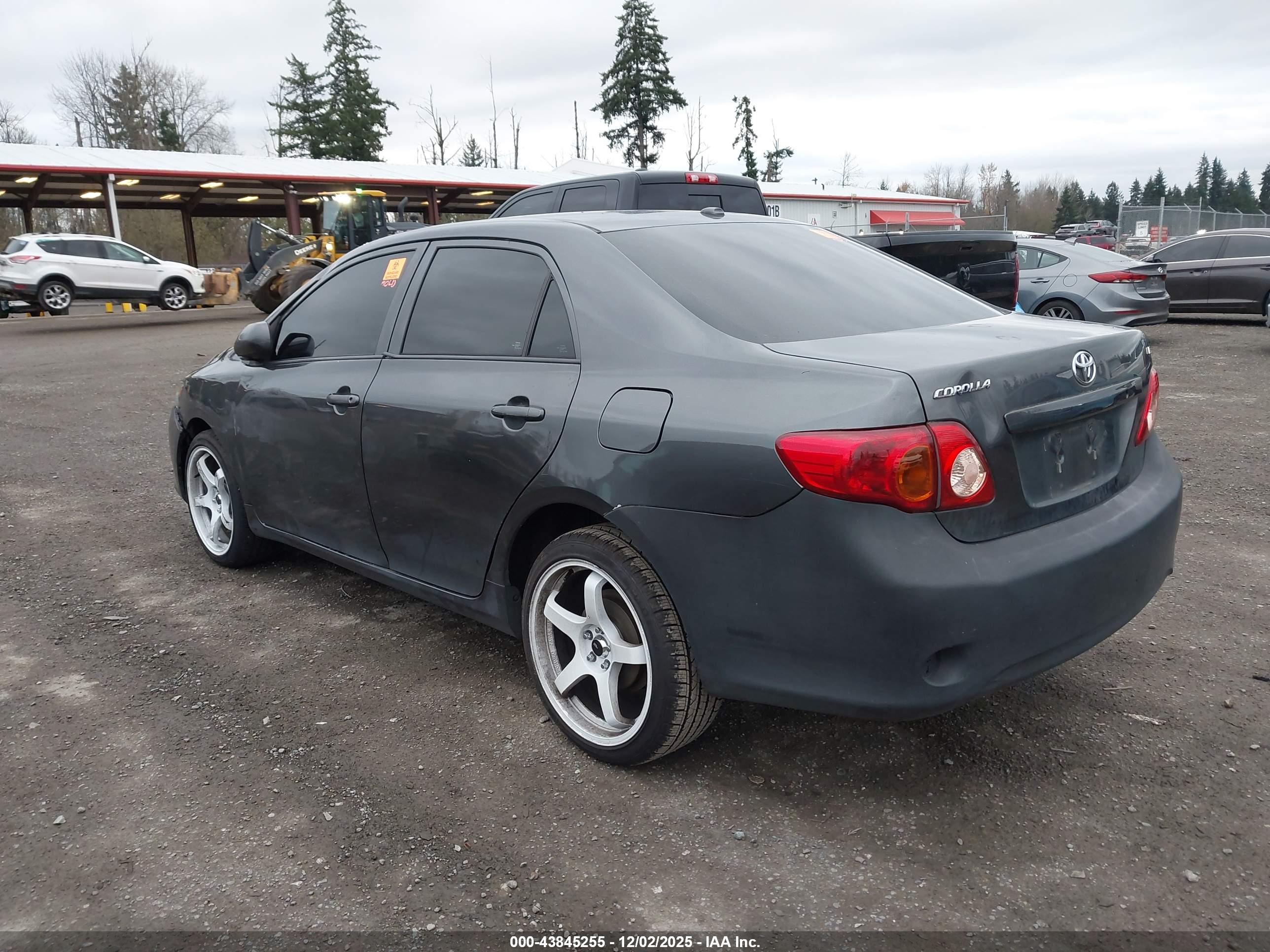 TOYOTA COROLLA image 3