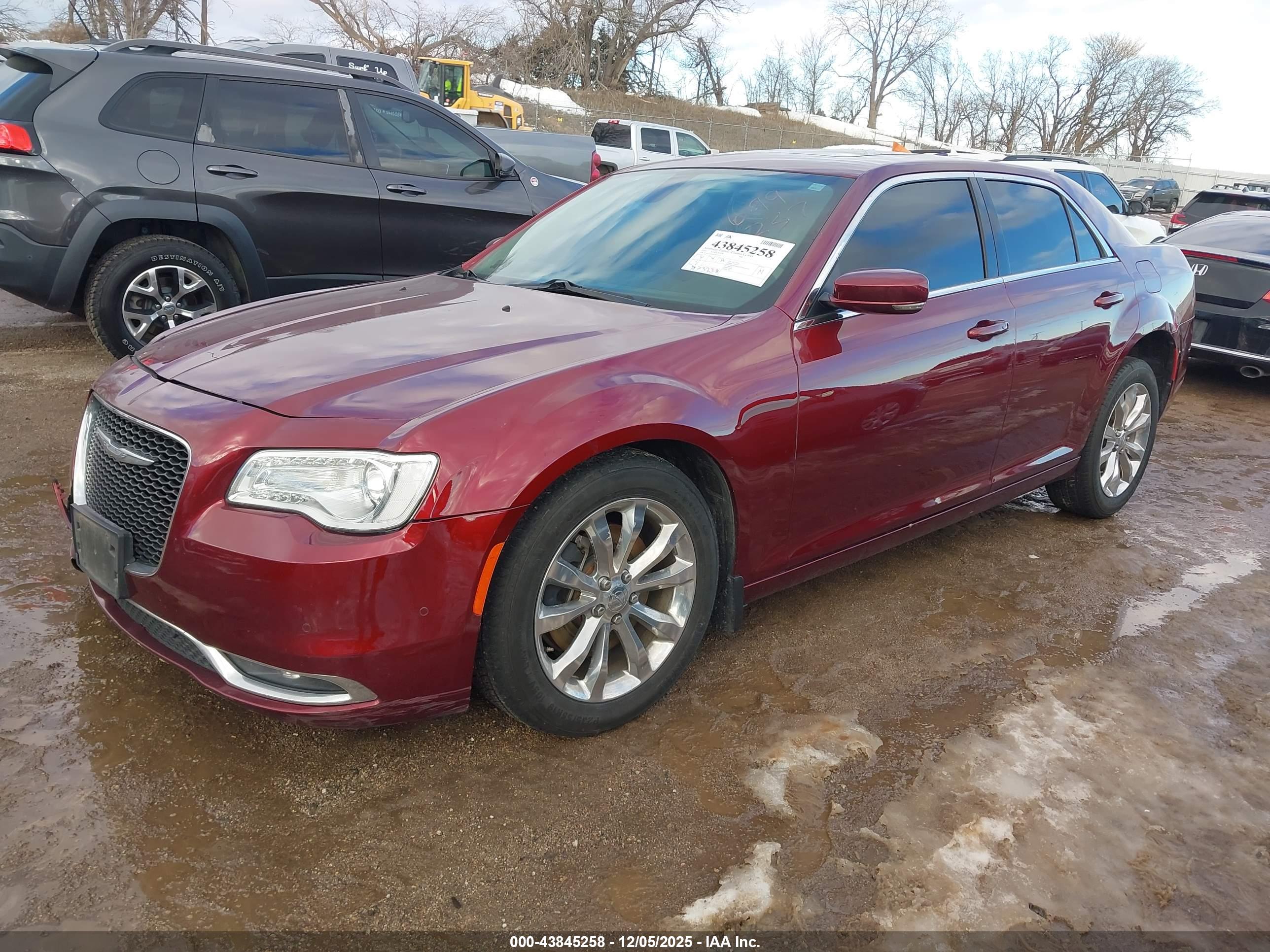 CHRYSLER 300 image 2