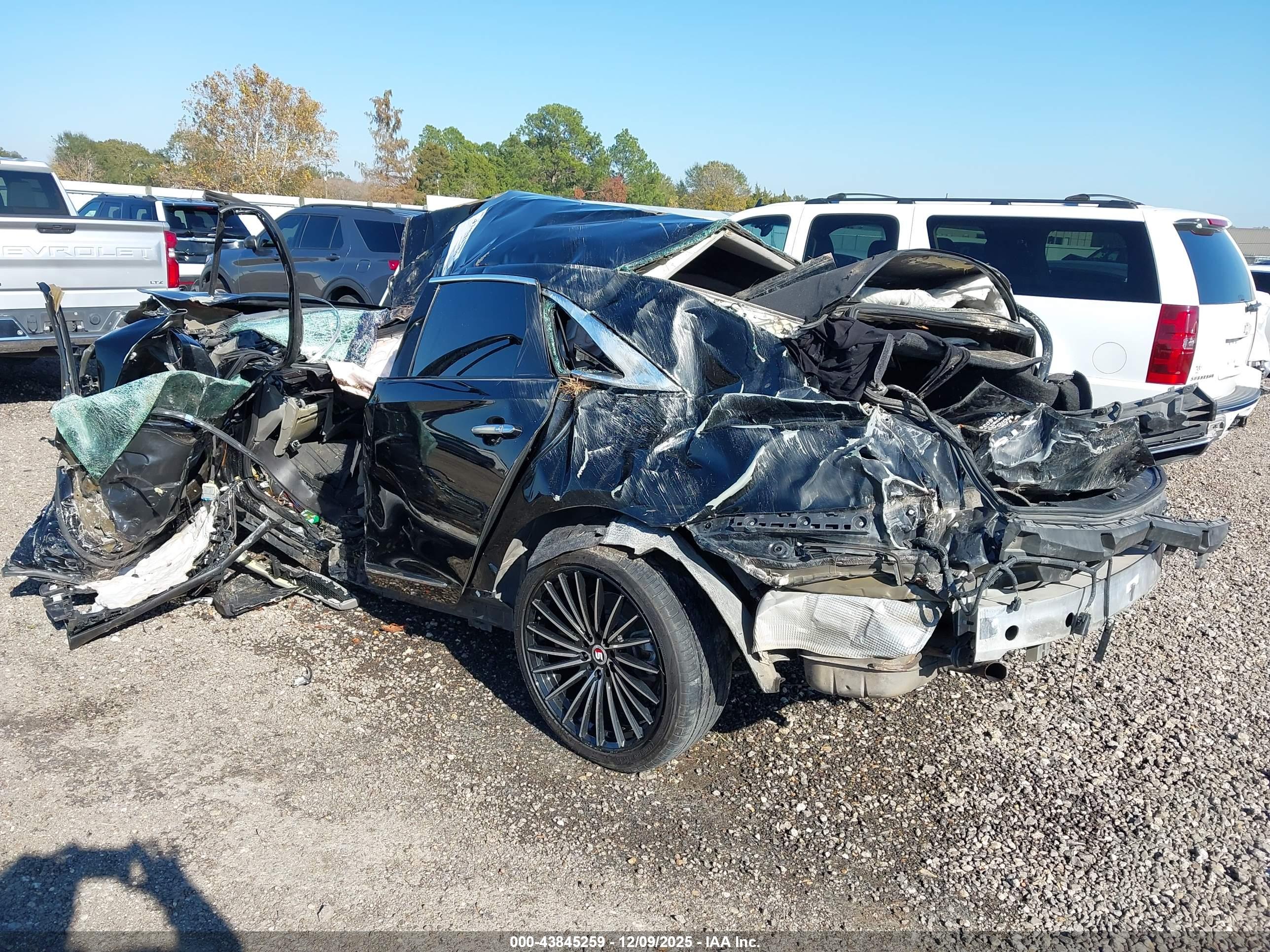 CADILLAC XTS image 3