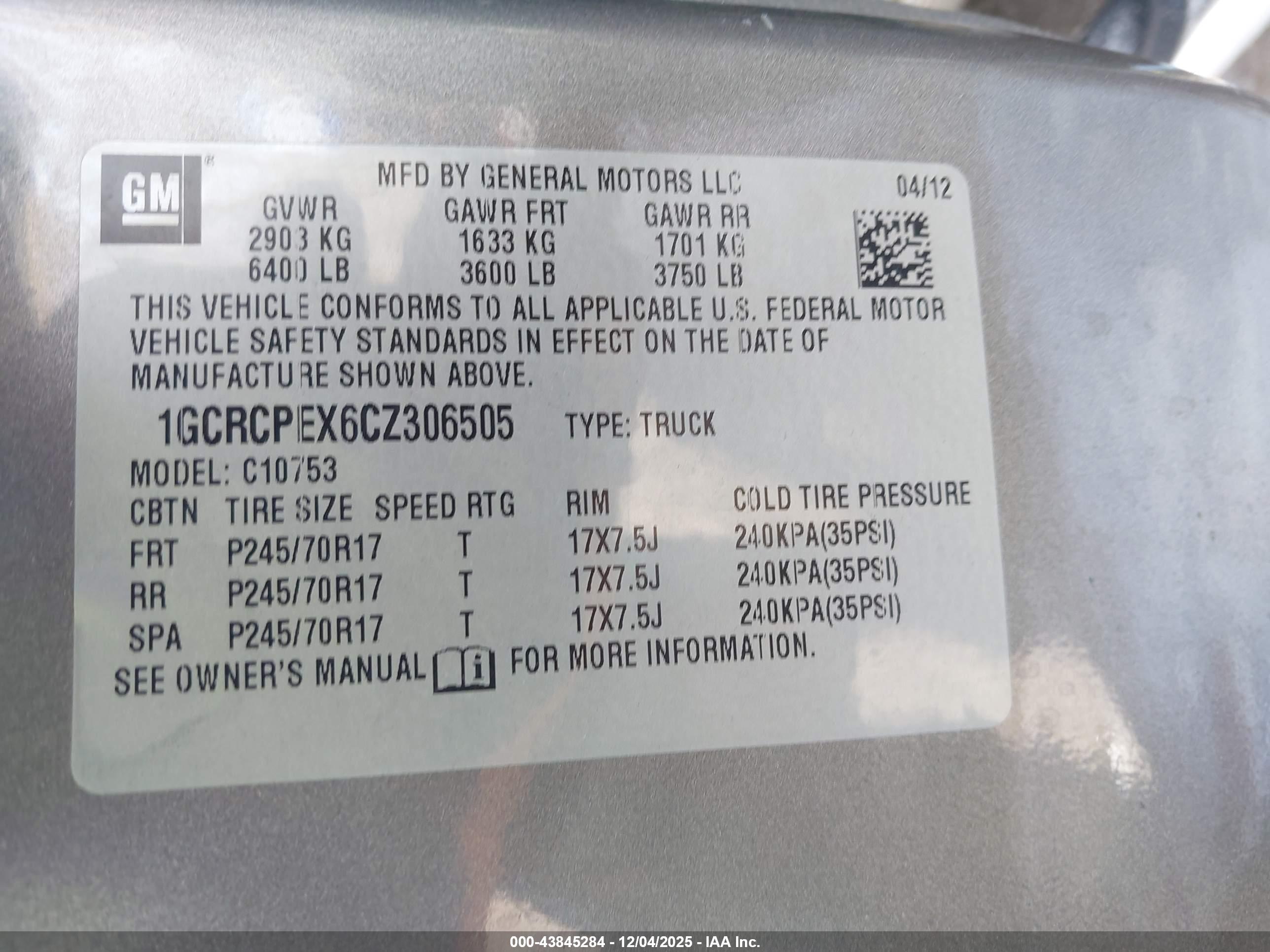 CHEVROLET SILVERADO image 9
