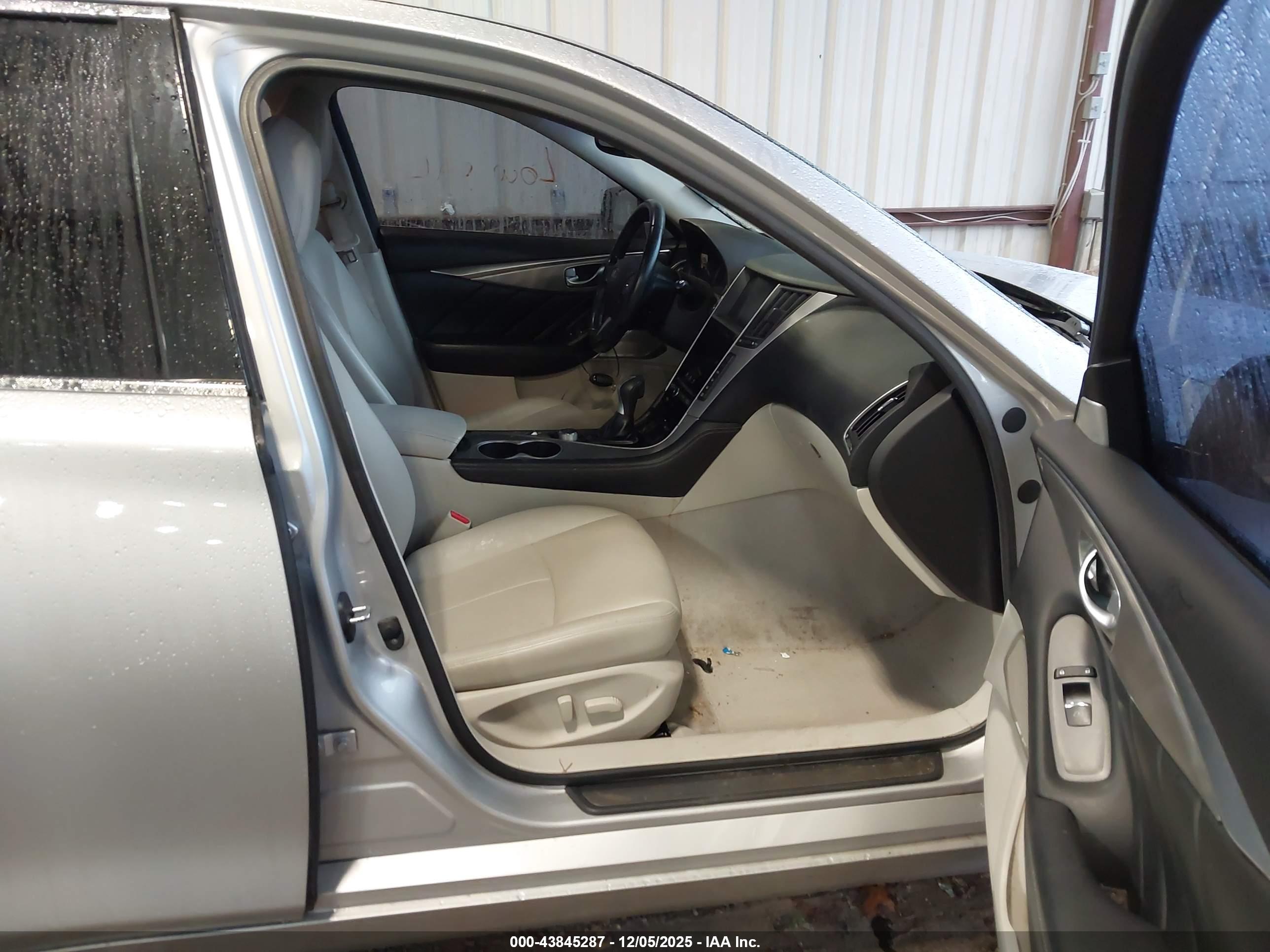 INFINITI Q50 image 5