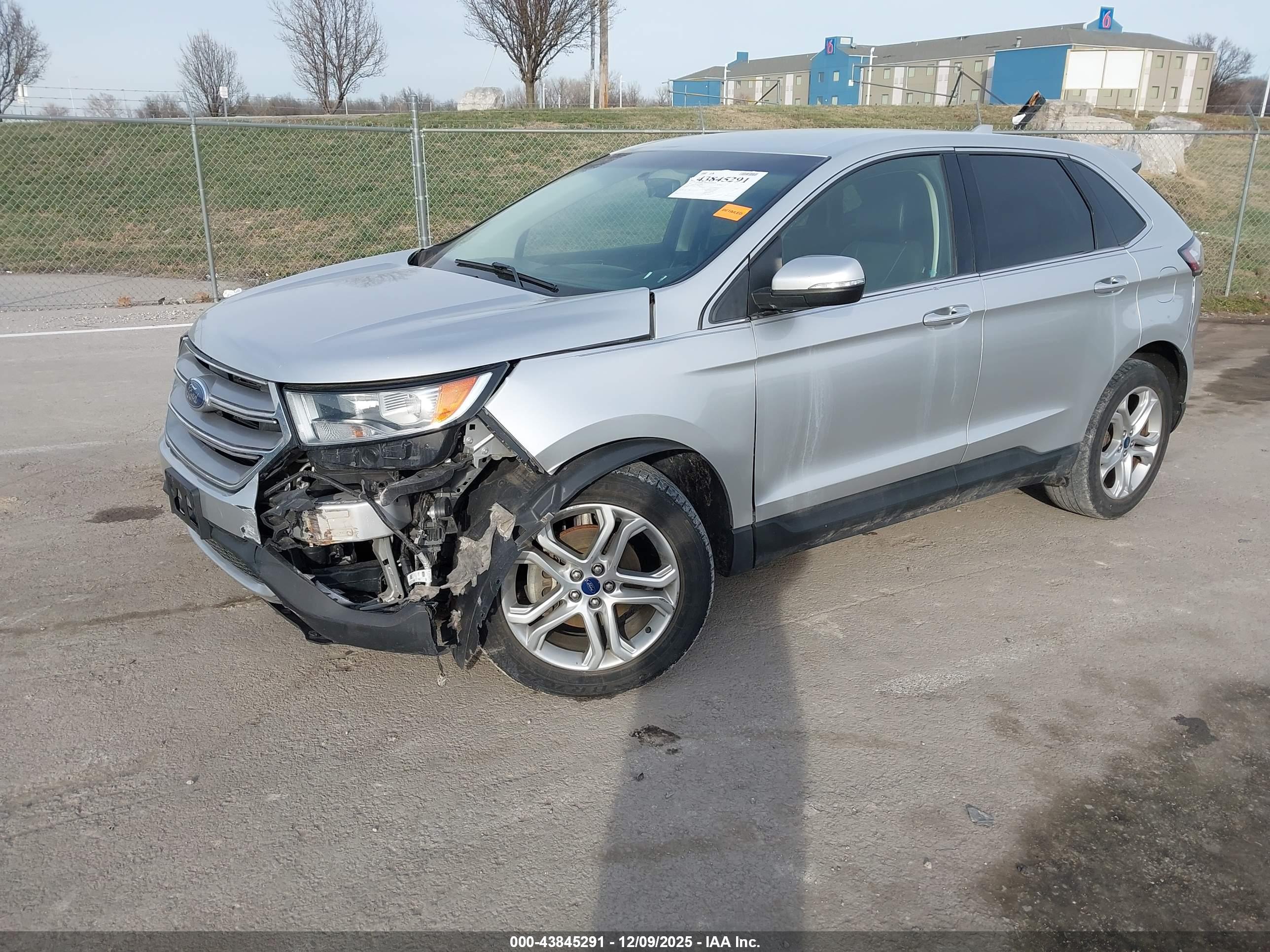 FORD EDGE image 2