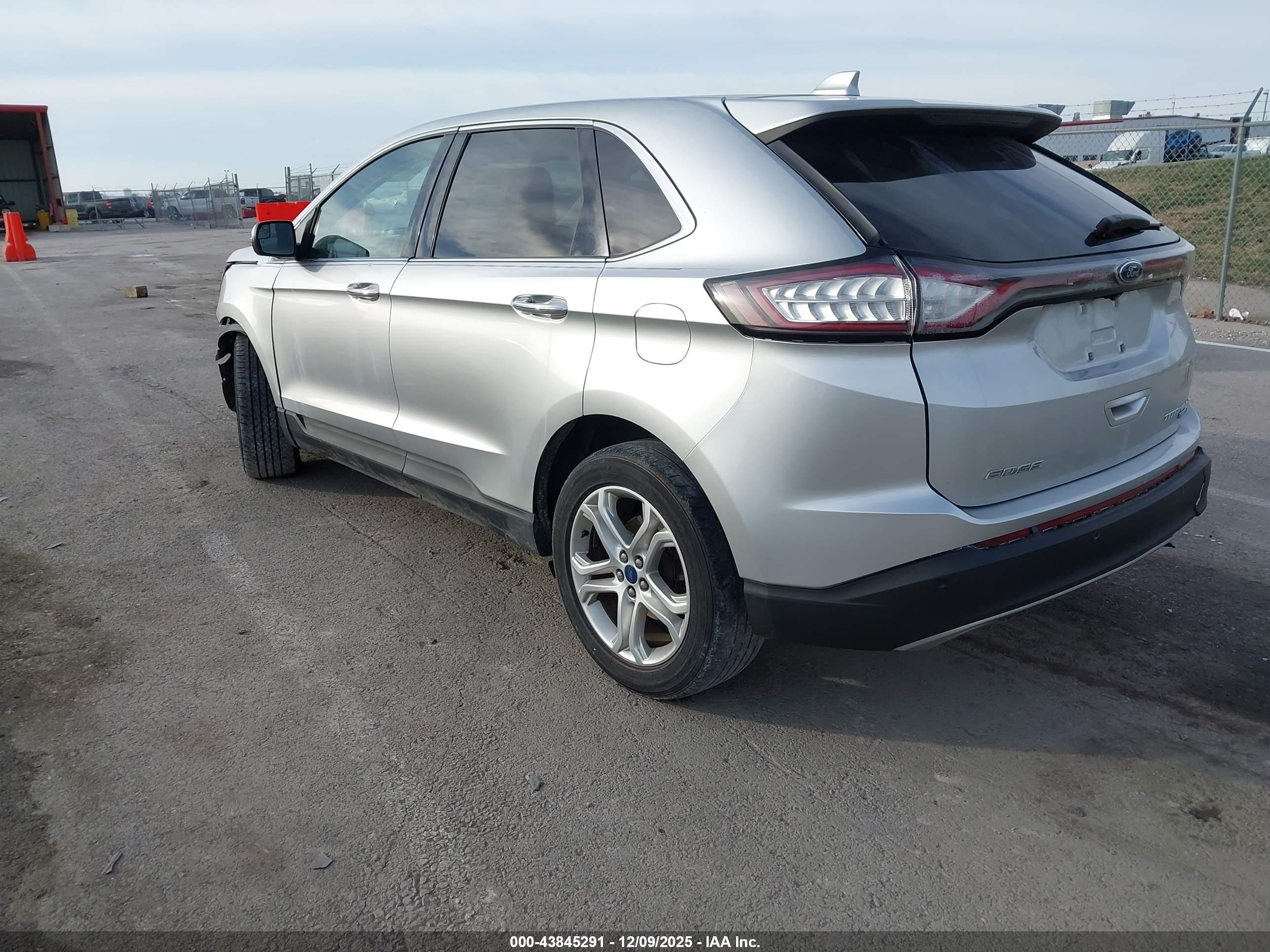 FORD EDGE image 3